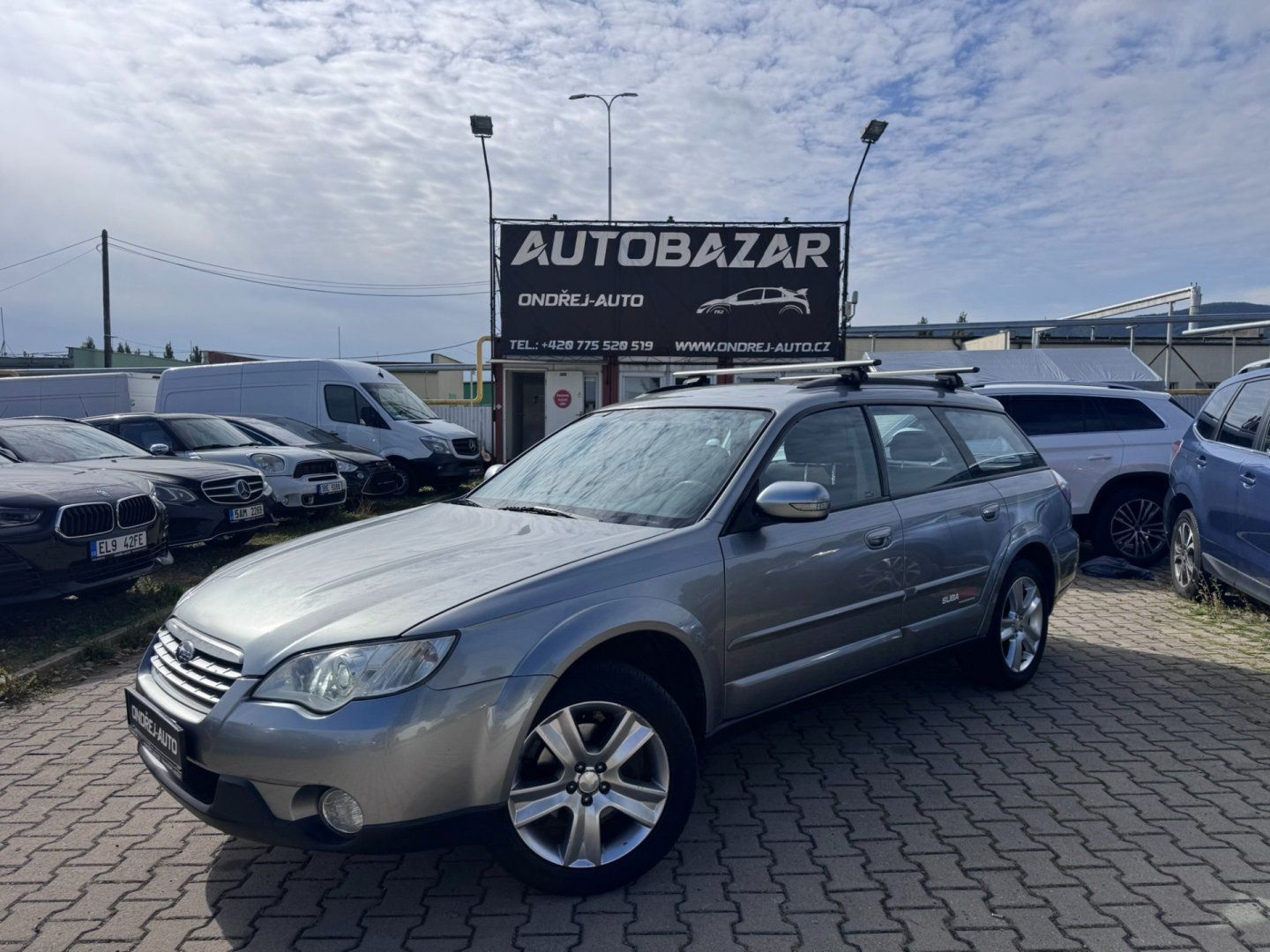 Subaru Outback, AUTOMAT 4X4 2,5i 121 KW TAŽNÉ