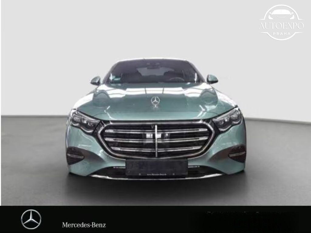 Mercedes-Benz Třídy E, e300* 4M EXCLUSIVE AMG* - fotka 2