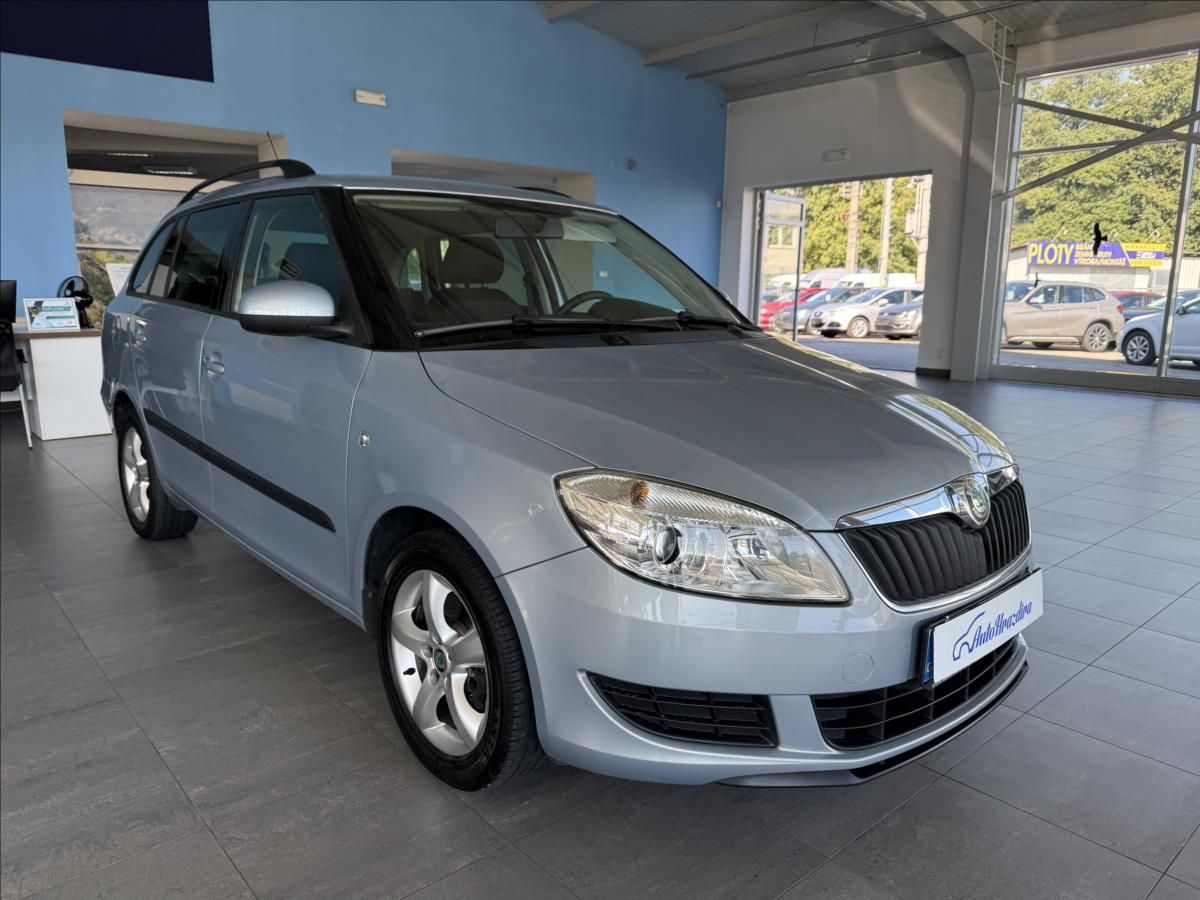 Škoda Fabia, 1,2   TSI 77kW,1.MAJ,SERVISKA