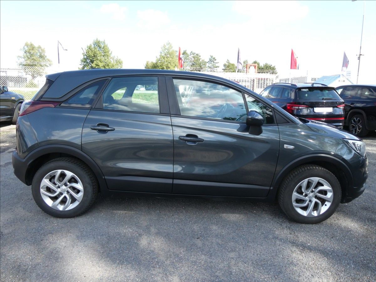 Opel Crossland X, 1,2 T 96kW serviska,po servise - fotka 2