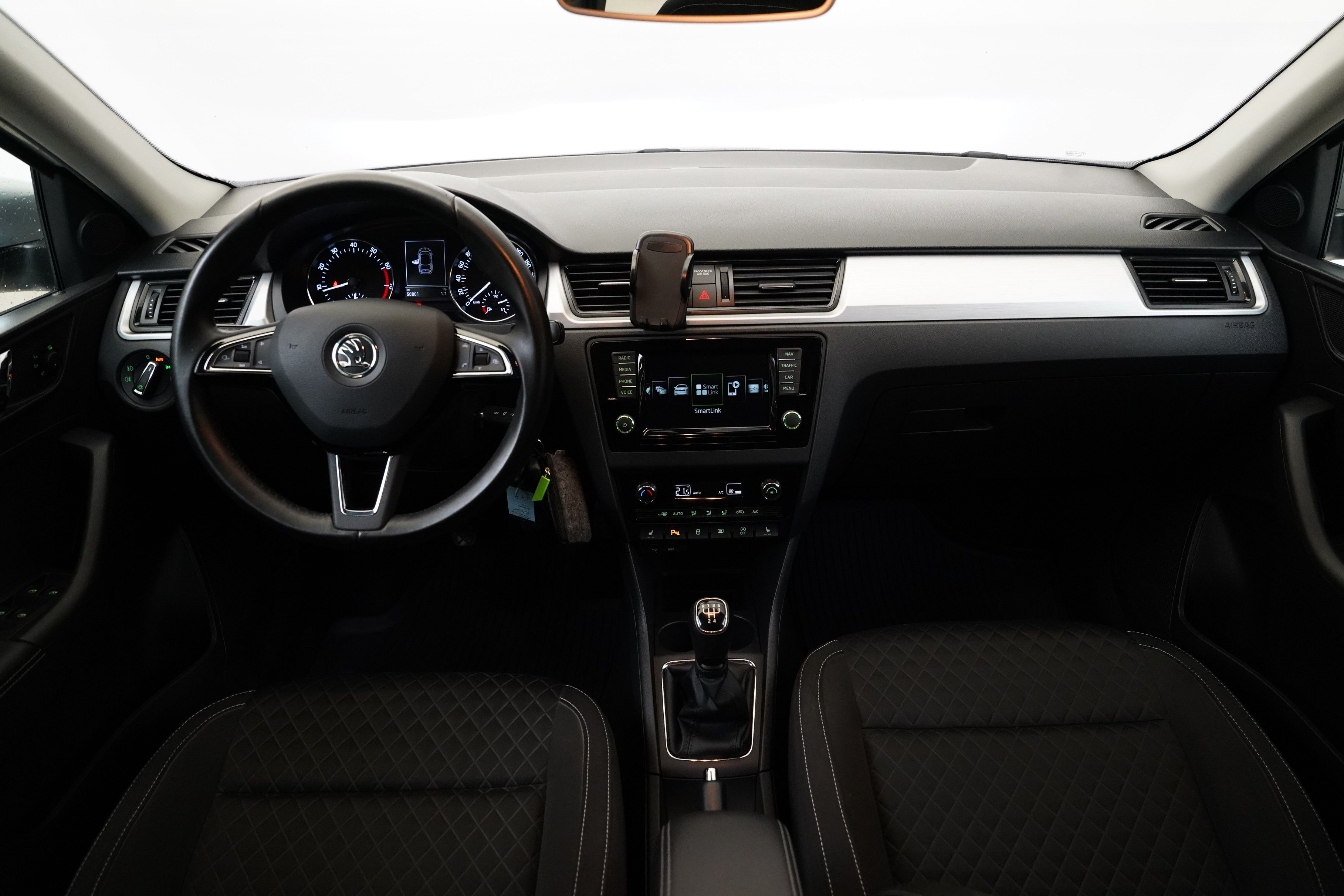 Škoda Rapid, 1.2 TSI 66 kW Drive - fotka 5
