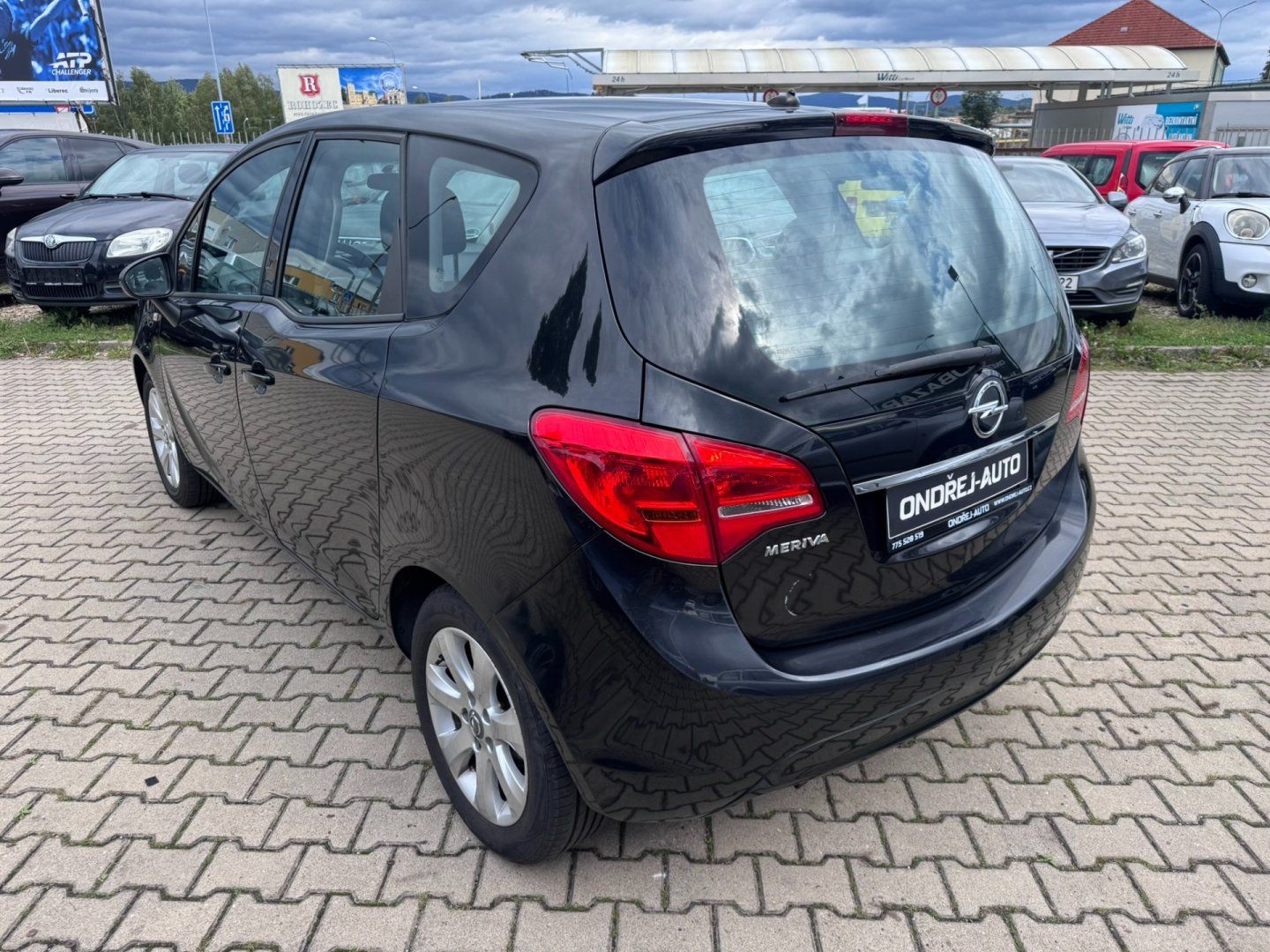 Opel Meriva, 1,4i 74 KW KILOMETRY NOVÁ STK - fotka 4