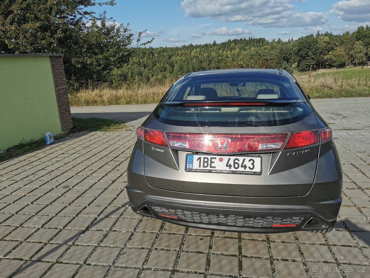 Honda Civic, Civic 1.8., VTEC, 106kw - fotka 6