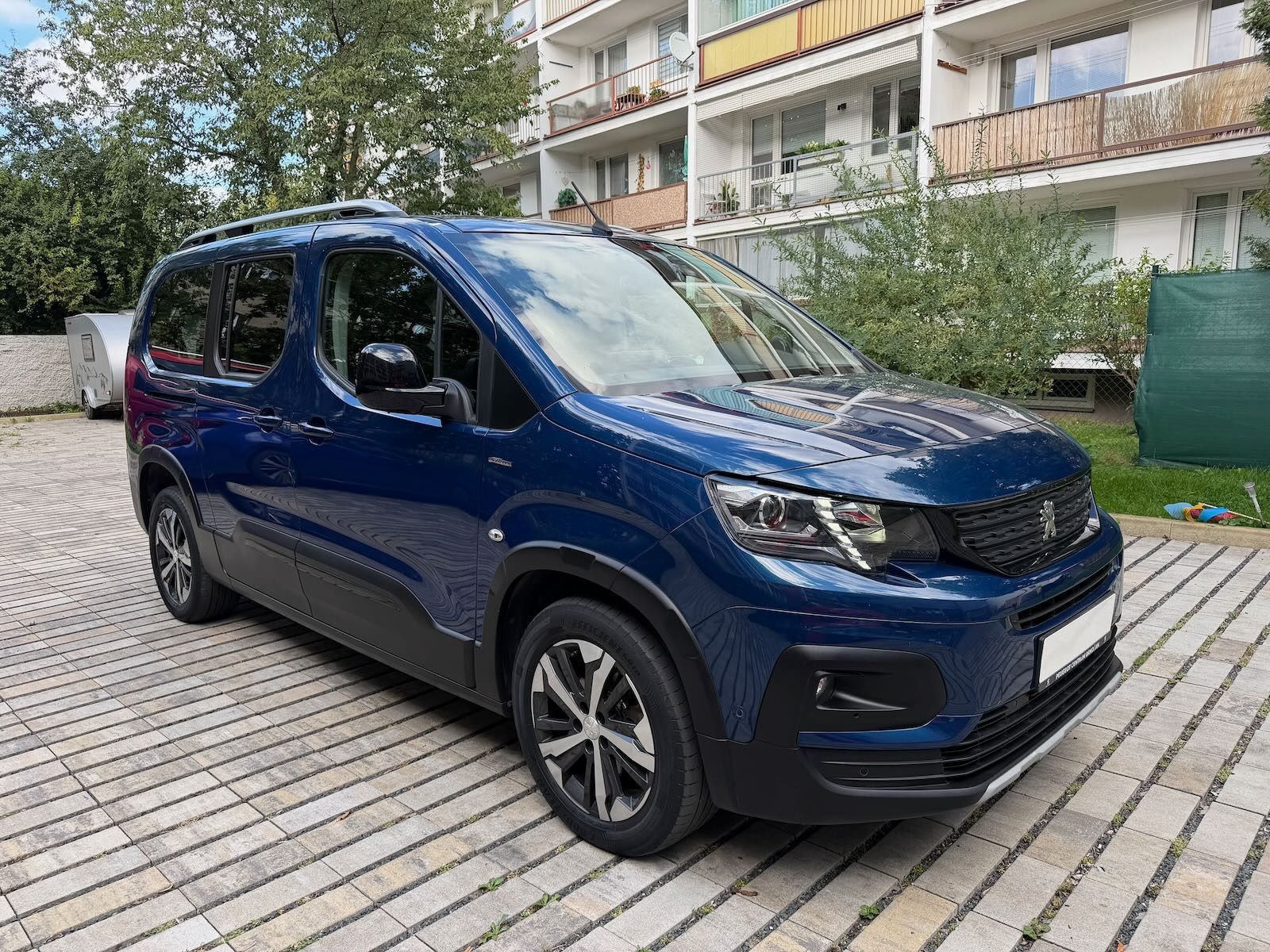 Peugeot Rifter, LONG GT-LINE 1.5HDI 96kW 7MÍST - fotka 2