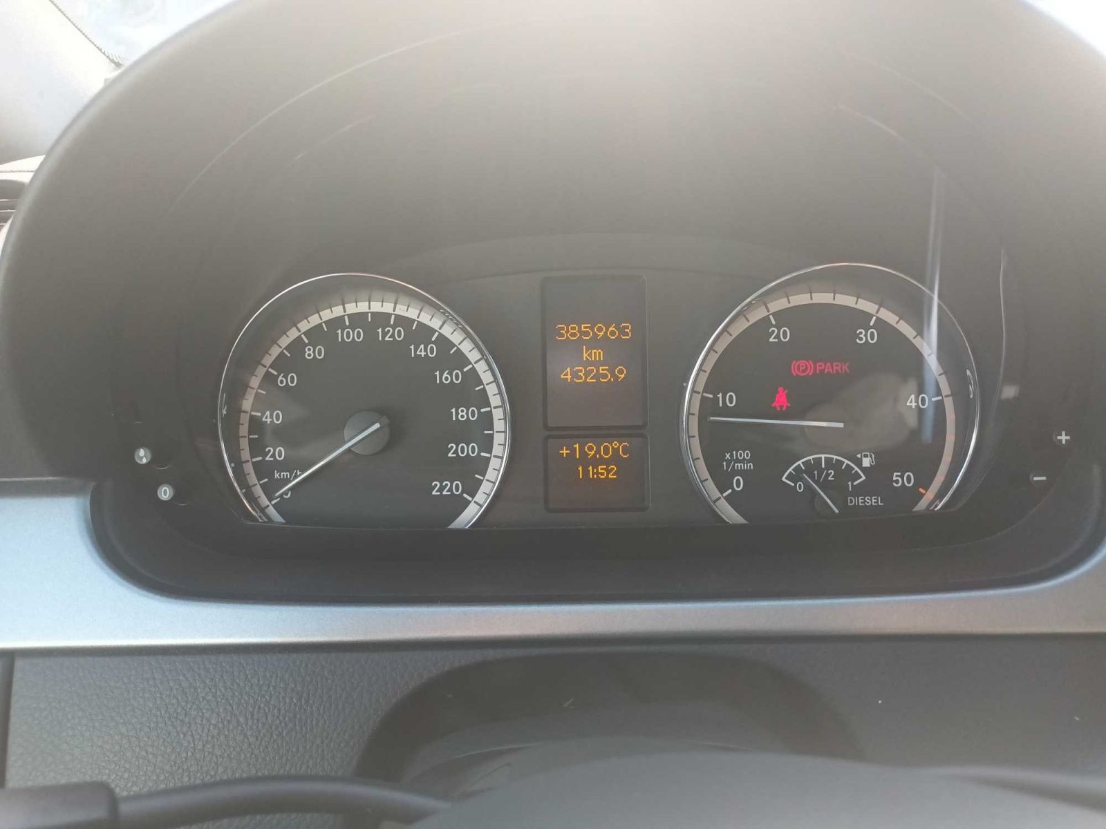 Mercedes-Benz Viano, 2.2 CDI, Klima, ČR, Tempomat - fotka 3