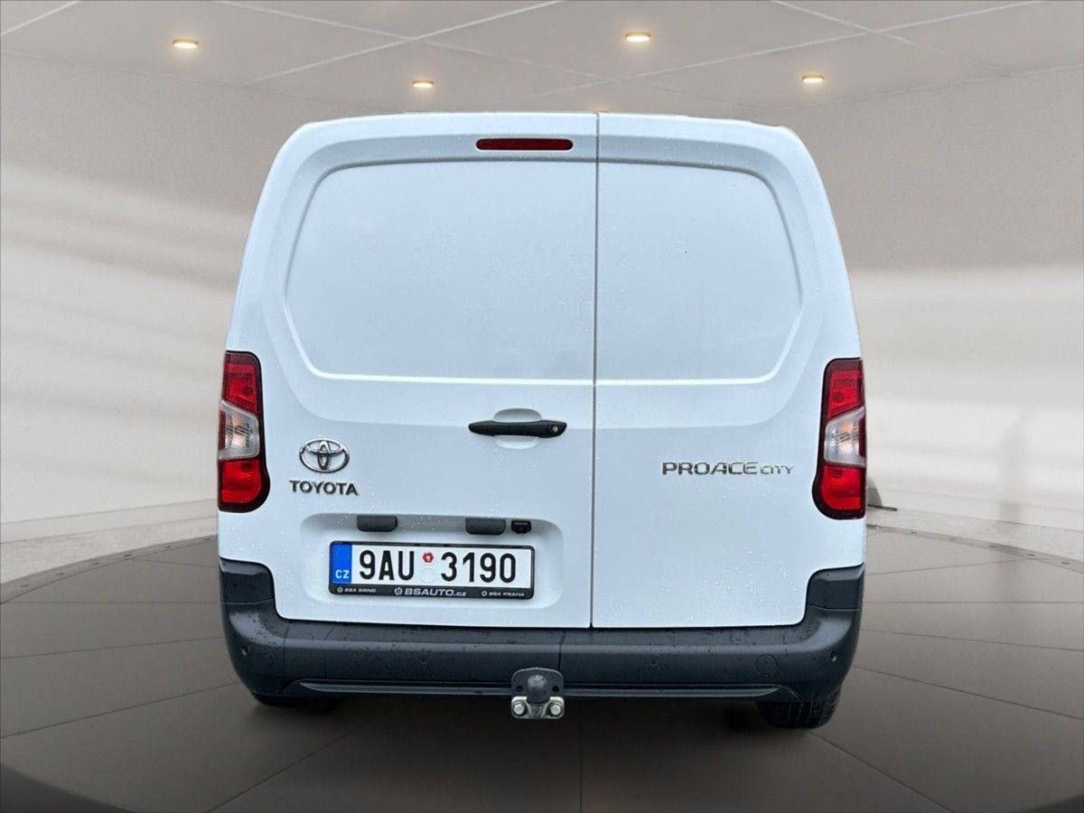 Toyota Proace City, 1,5 D4D 130 extraLComfort - fotka 5