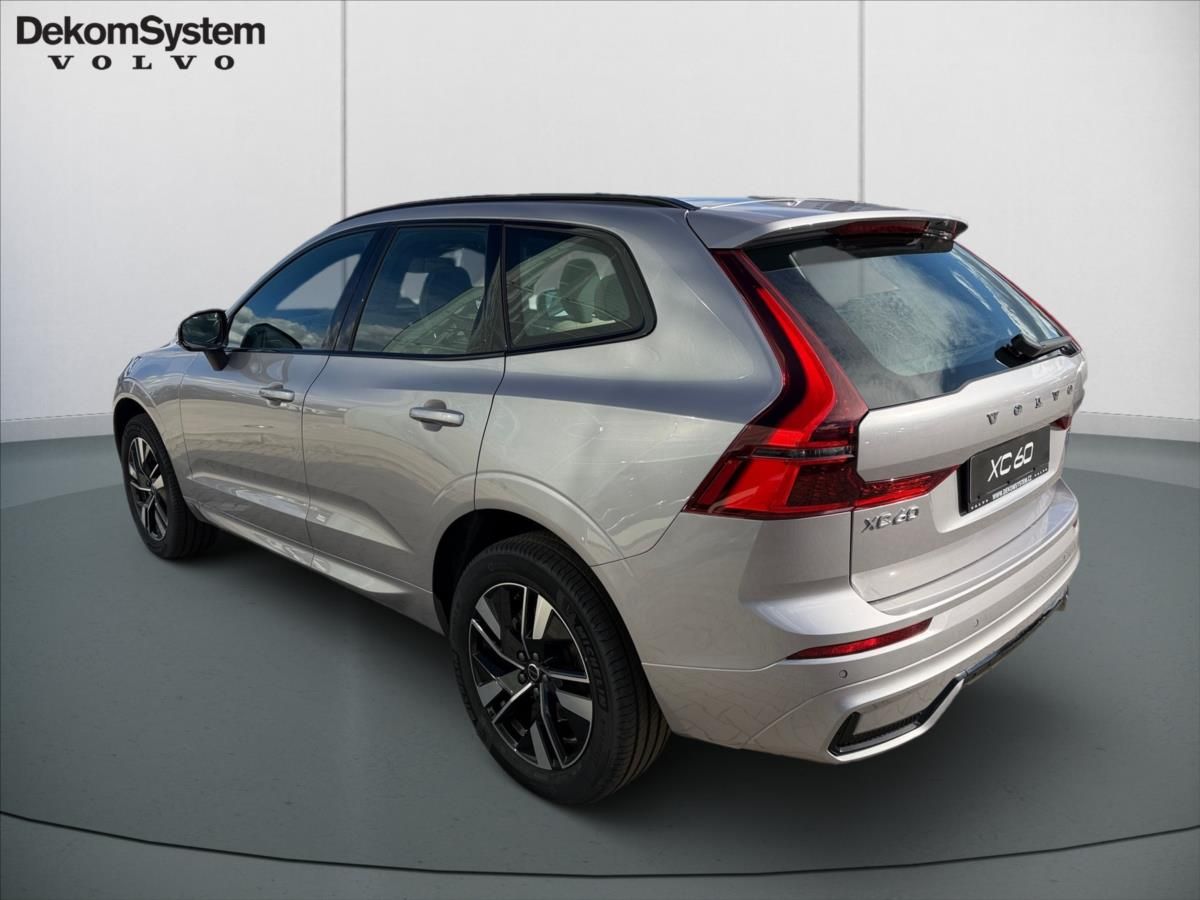 Volvo XC60, 2,0 B5 Plus Dark 4337 - fotka 6
