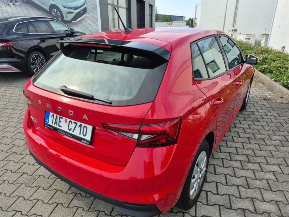 Škoda Fabia, 1,0 MPi Selection - fotka 3