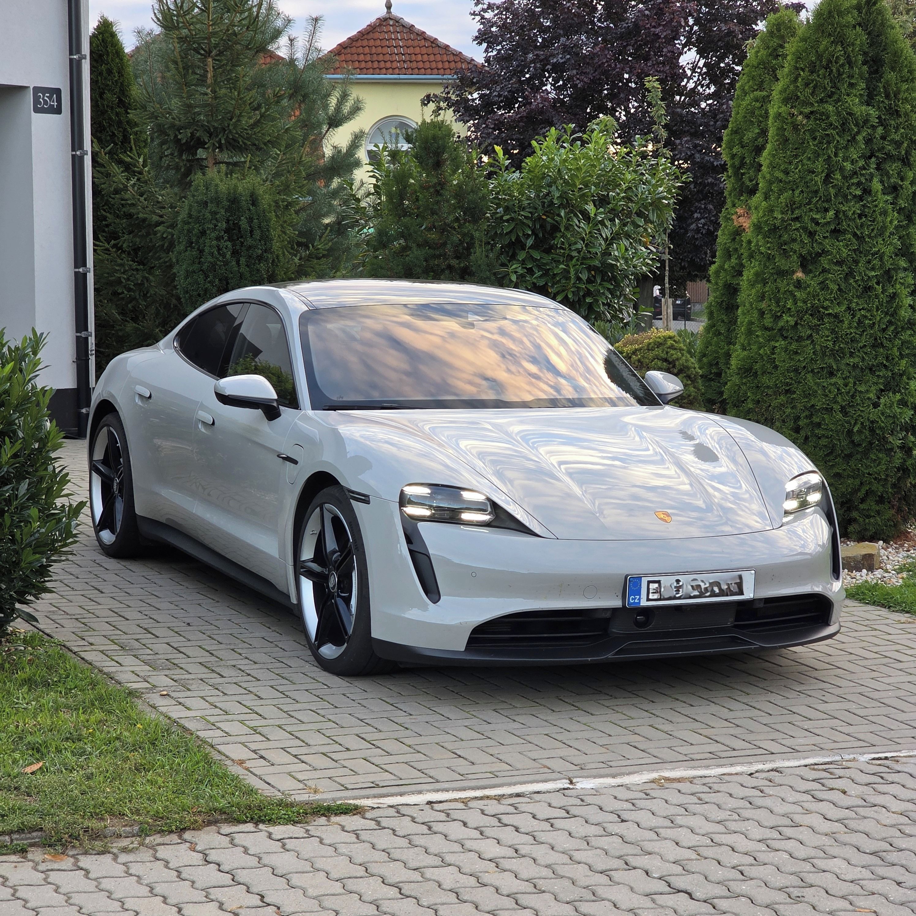 Porsche Taycan, 4S Performance Battery Plus - fotka 3