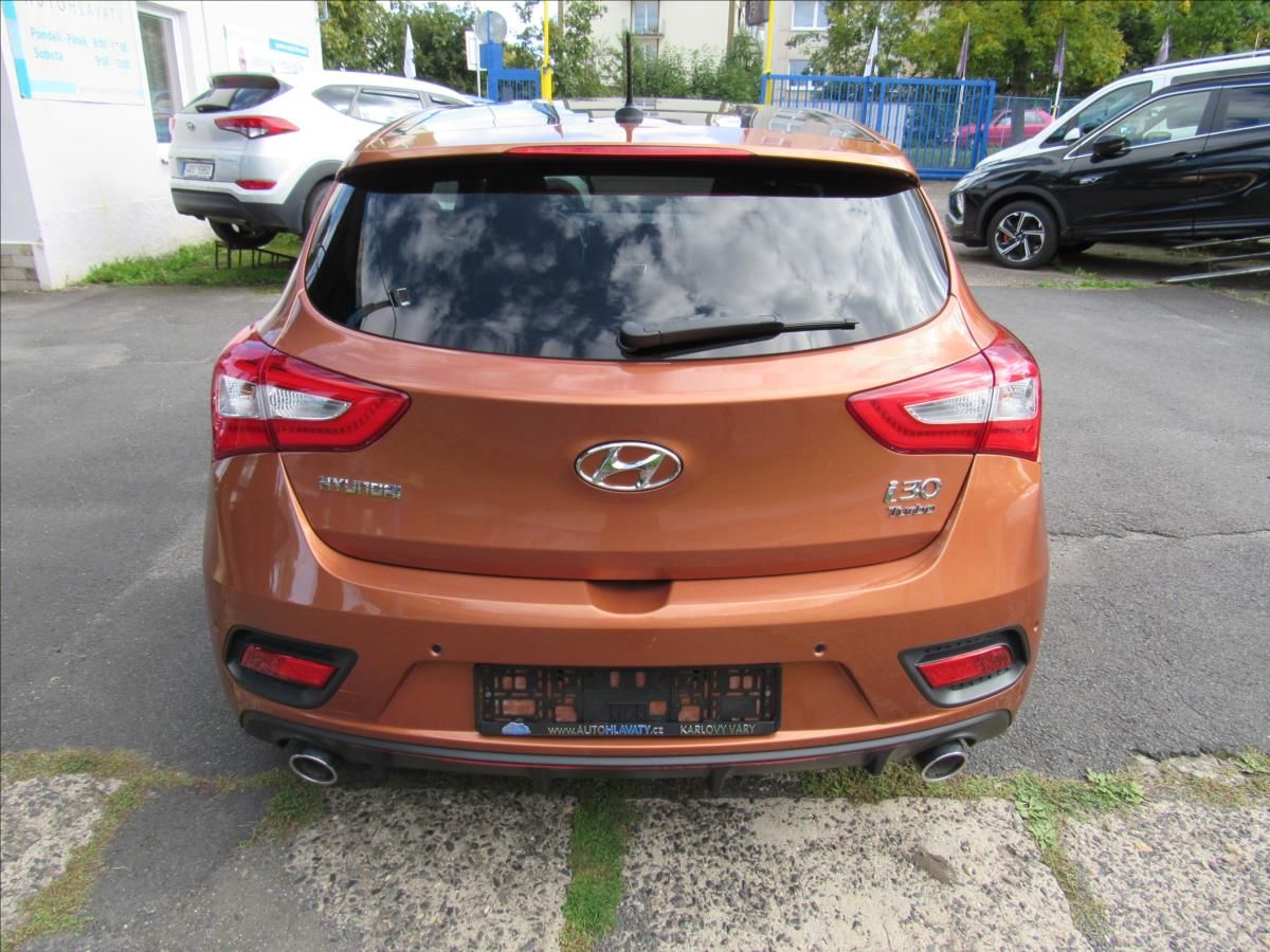 Hyundai i30, 1,6 Turbo 137kW - fotka 5