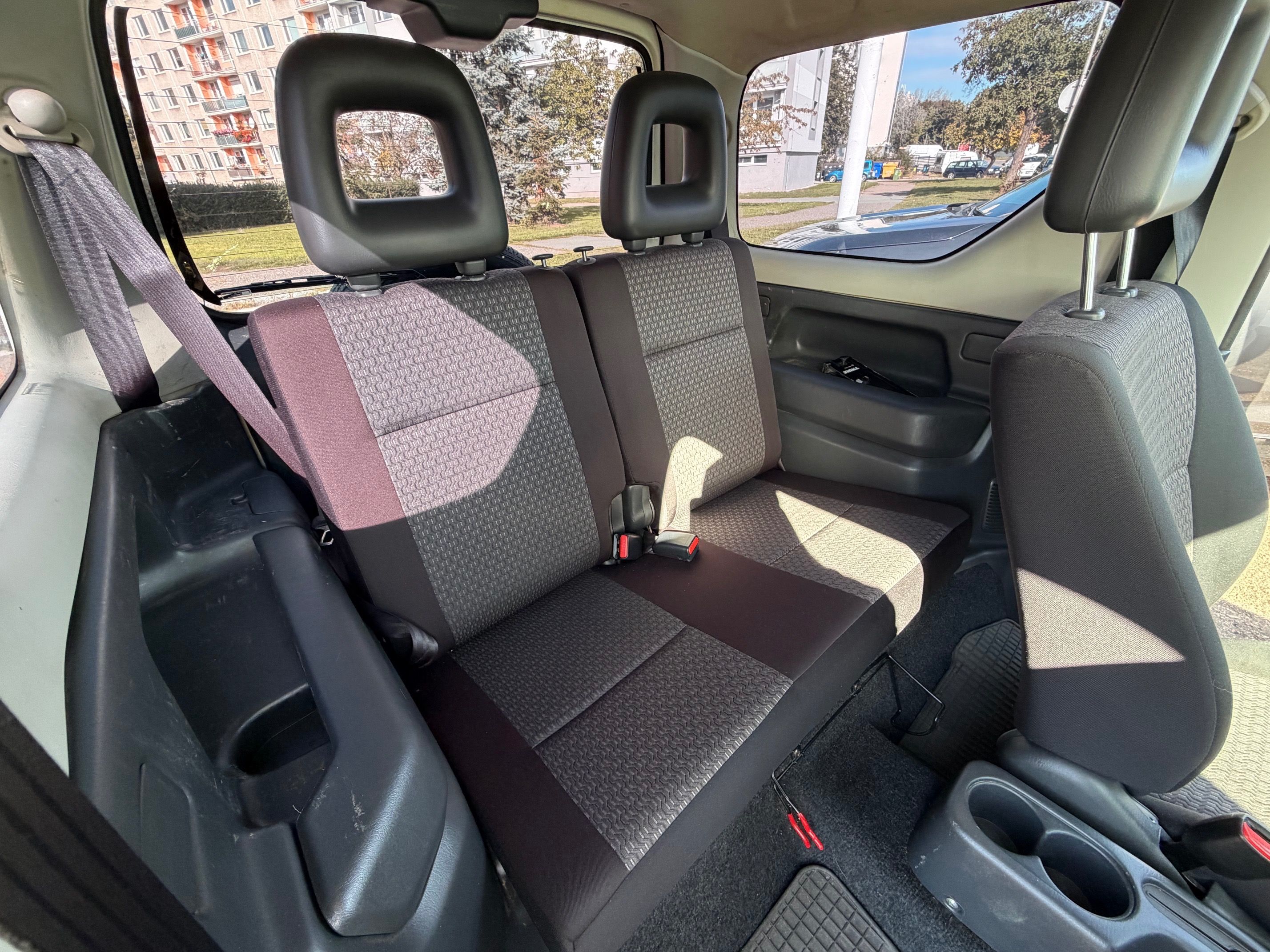 Suzuki Jimny, Suzuki Jimny 1.3 4x4 - fotka 6