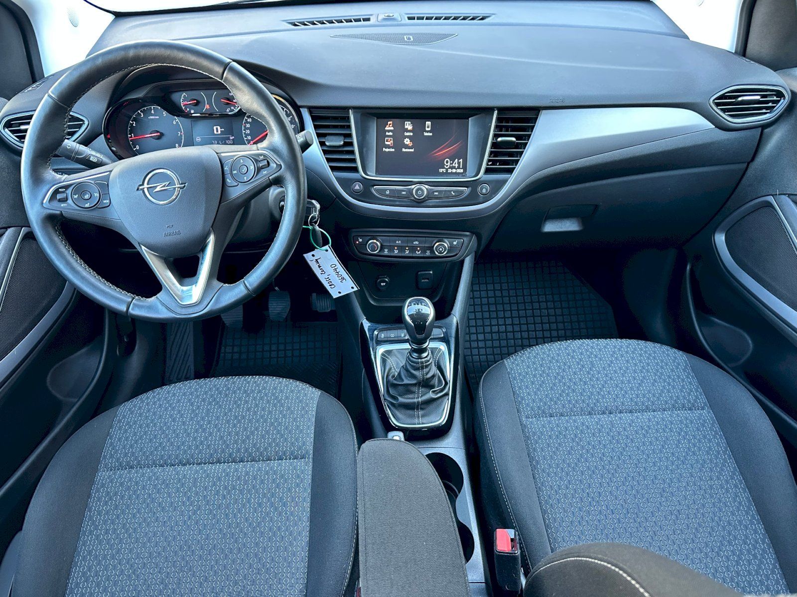 Opel Crossland, 1.2 TSI / 81 kW Innovation - fotka 5