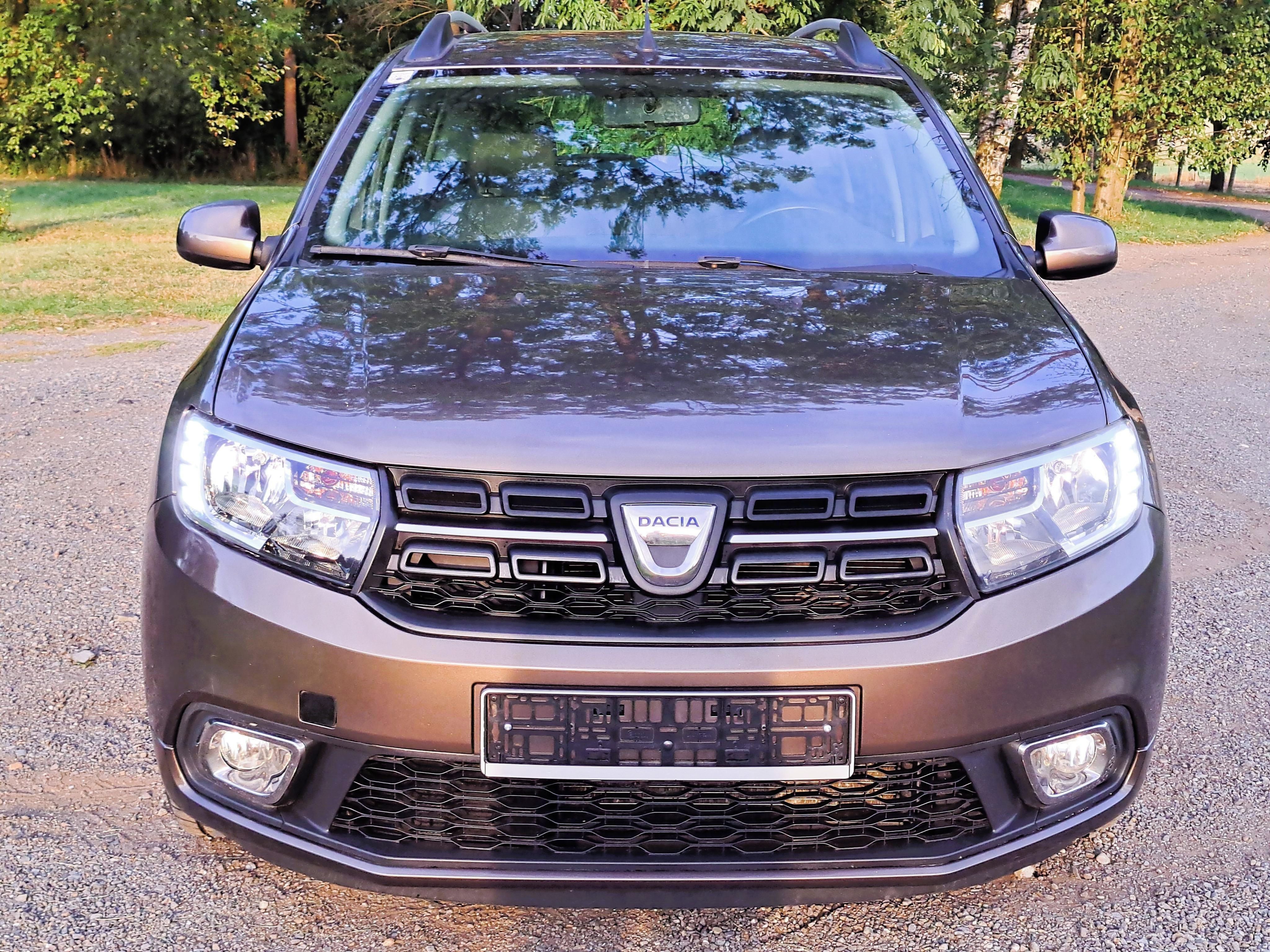 Dacia Logan, 1.0 SCe max.výbava,po STK - fotka 2
