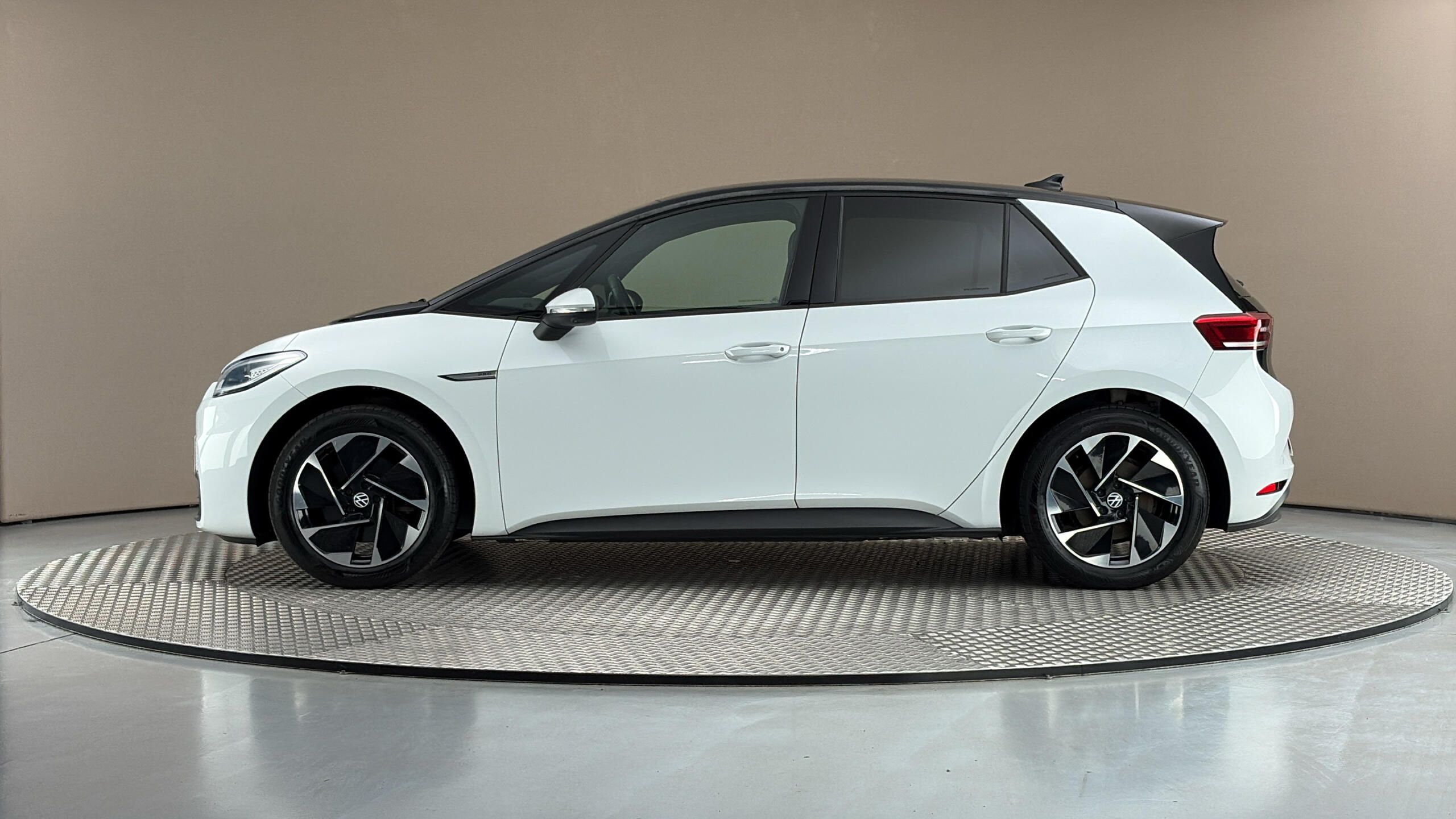 Volkswagen ID.3, 58 kWh AUT Pro Performance - fotka 4