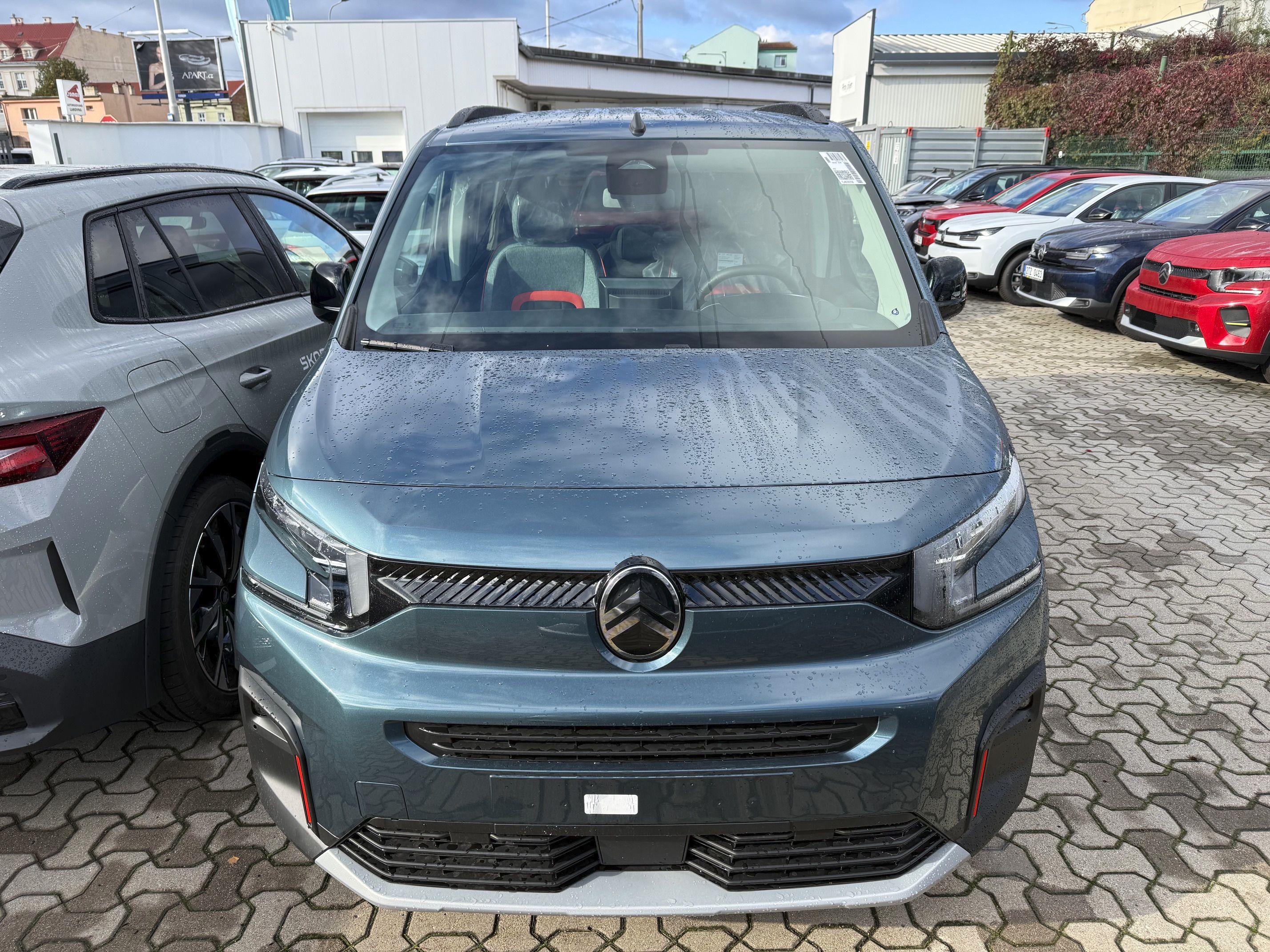 Citroën Berlingo, MAX Diesel 130k Automatic - fotka 2