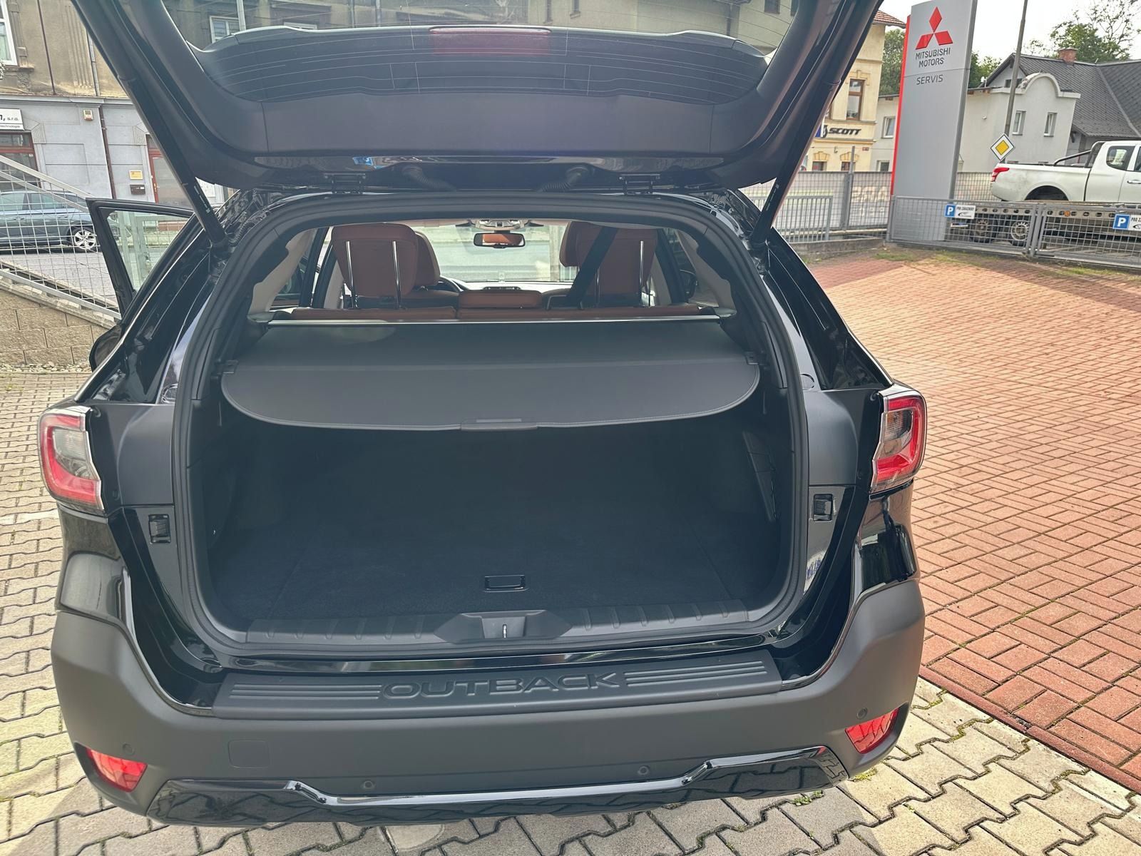 Subaru Outback, SUBARU OUTBACK 2.5i - fotka 6