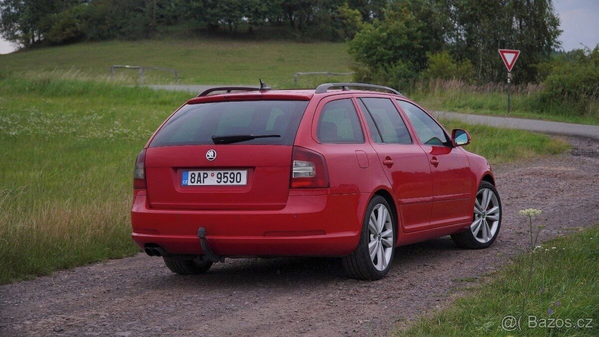 Škoda Octavia - fotka 3