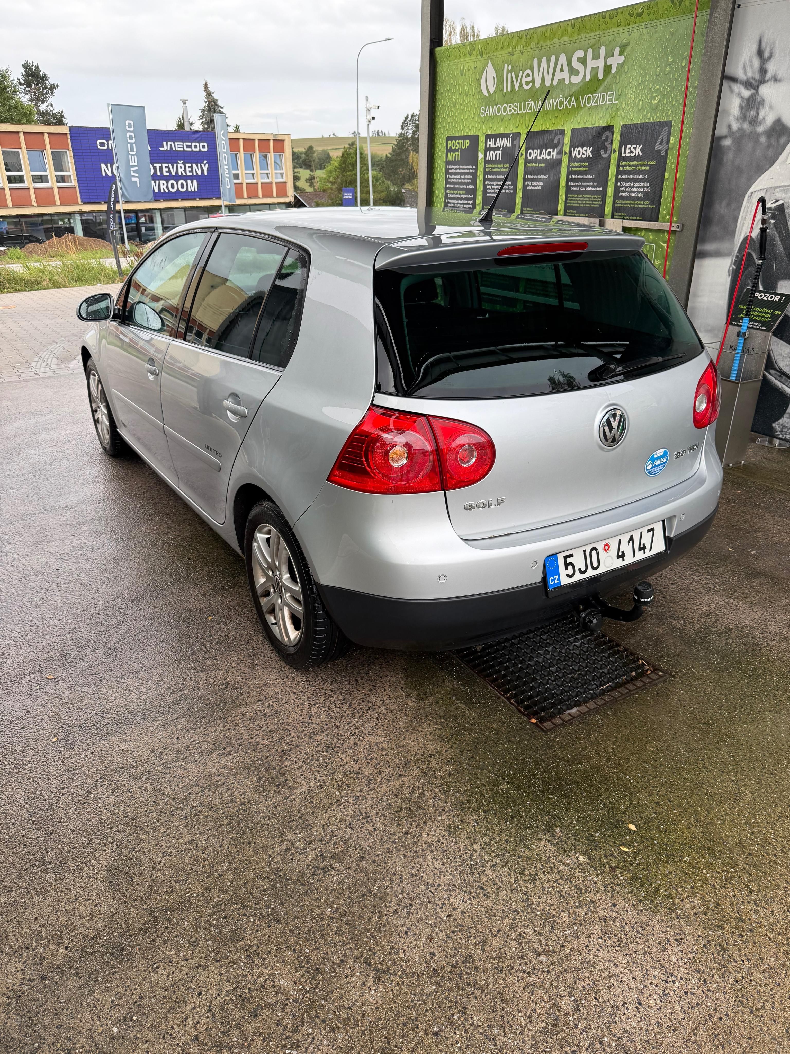 Volkswagen Golf, 2.0 TDI, UNITED, 123kw - fotka 4