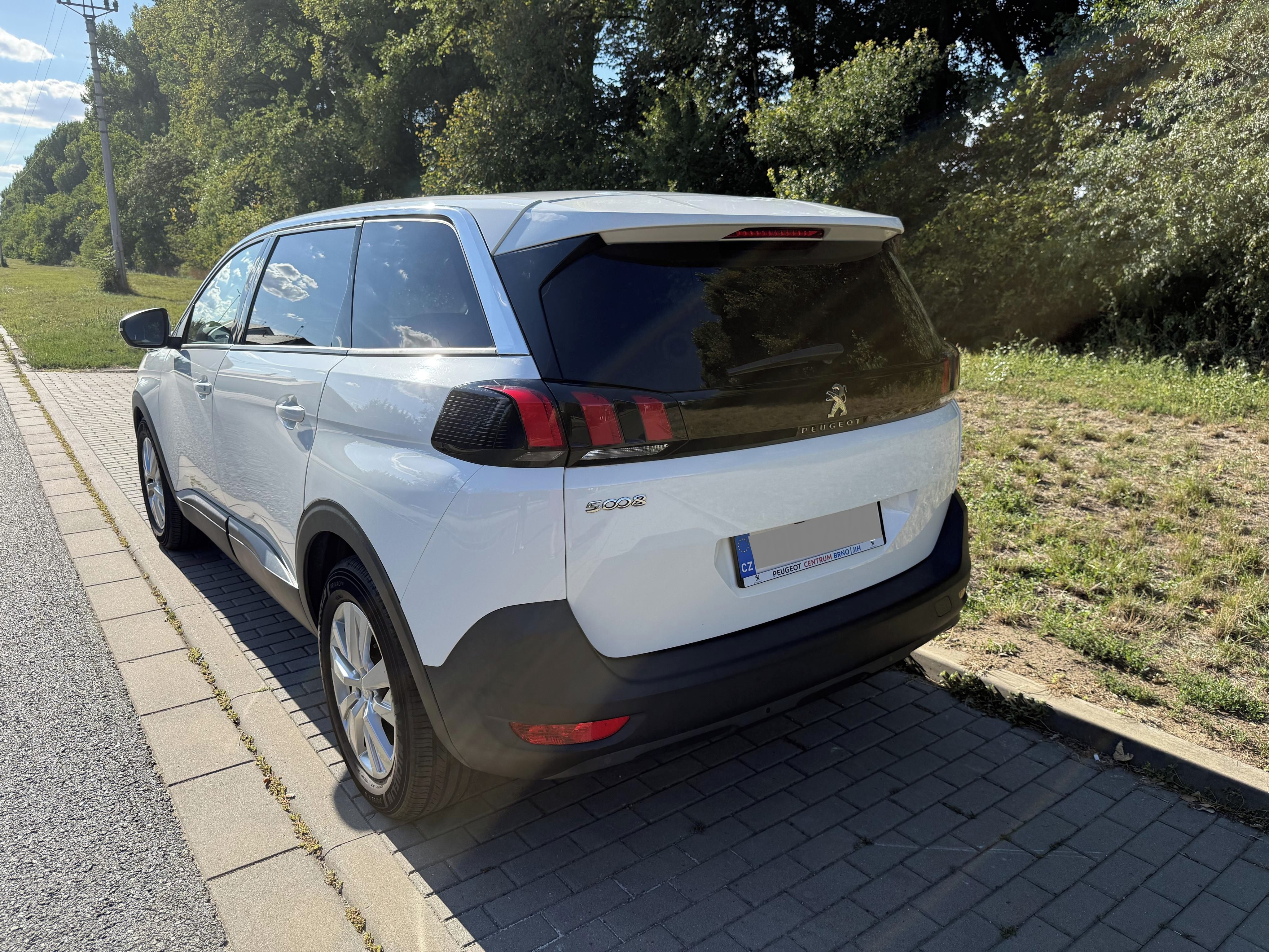 Peugeot 5008, 7 míst,1. majitel,ČR,servis - fotka 6