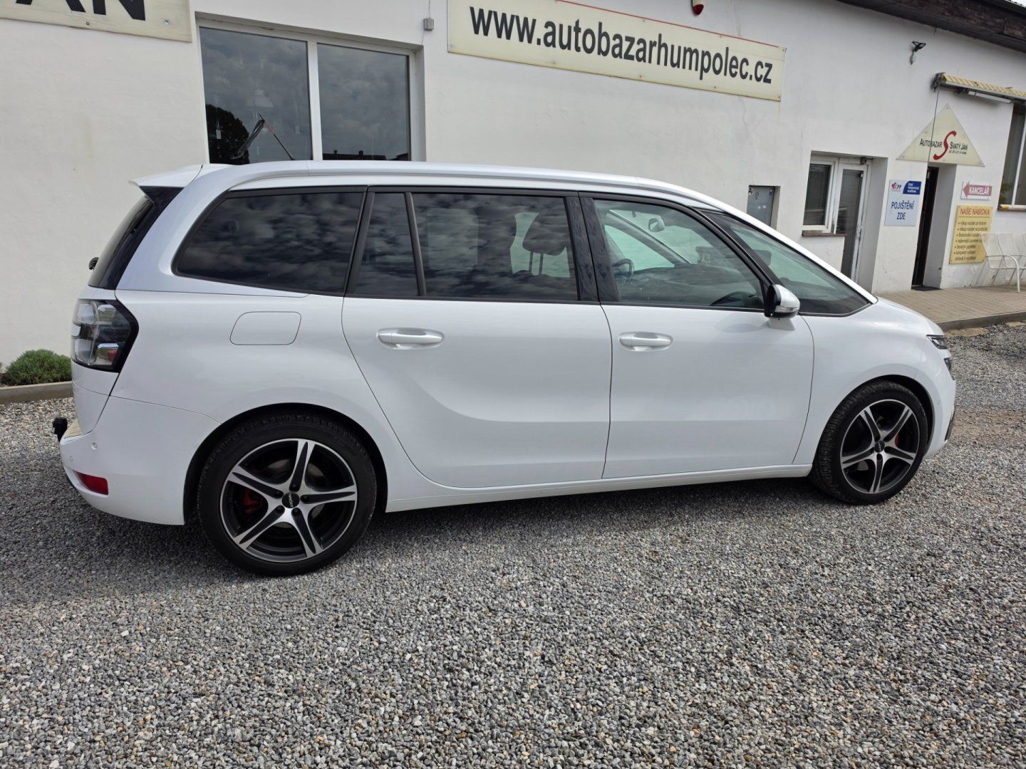 Citroën Grand C4 Picasso, 2.0 HDI Navi,7míst - fotka 2