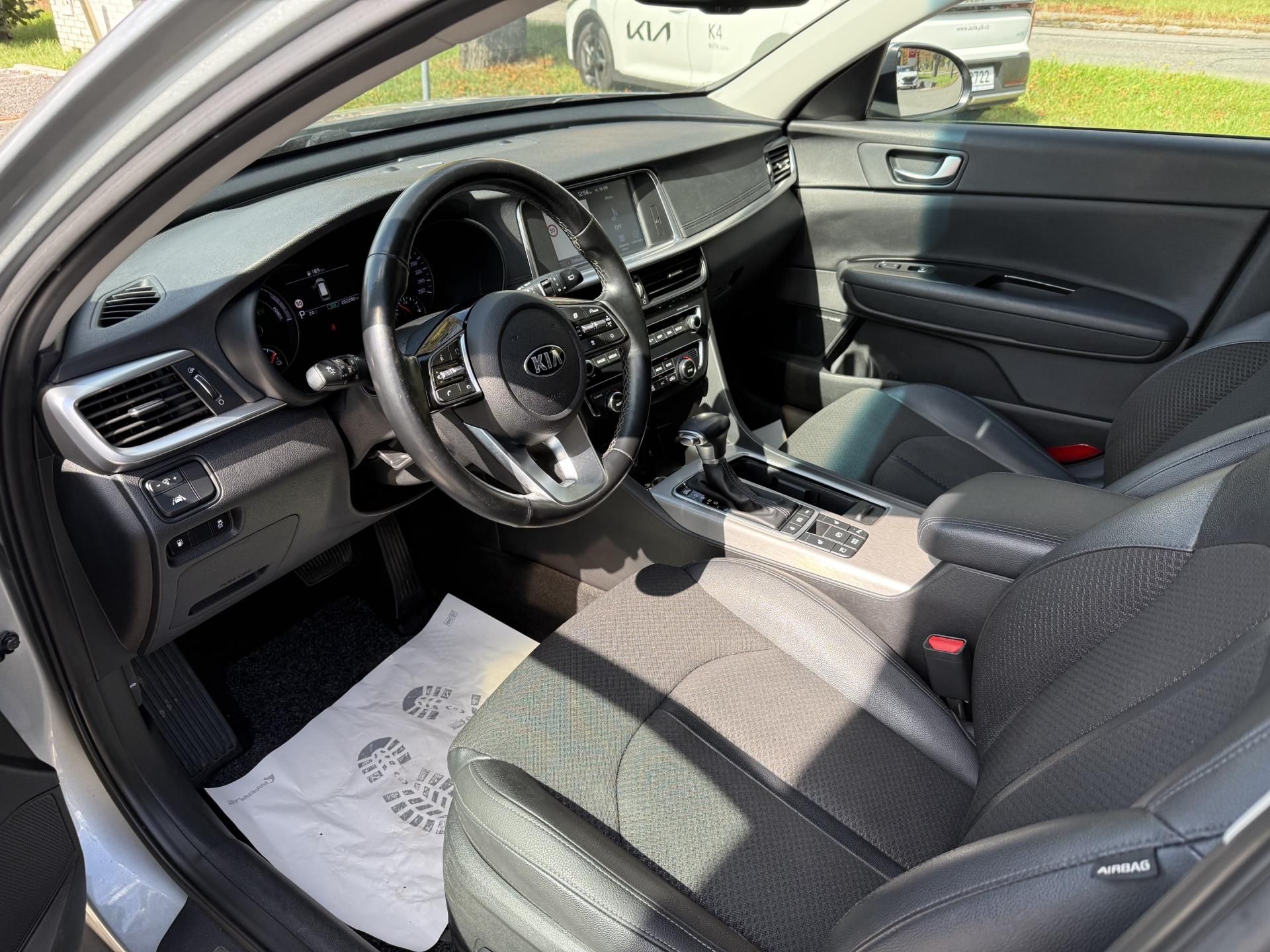Kia Optima, 2.0 PHEV 113kw - fotka 4