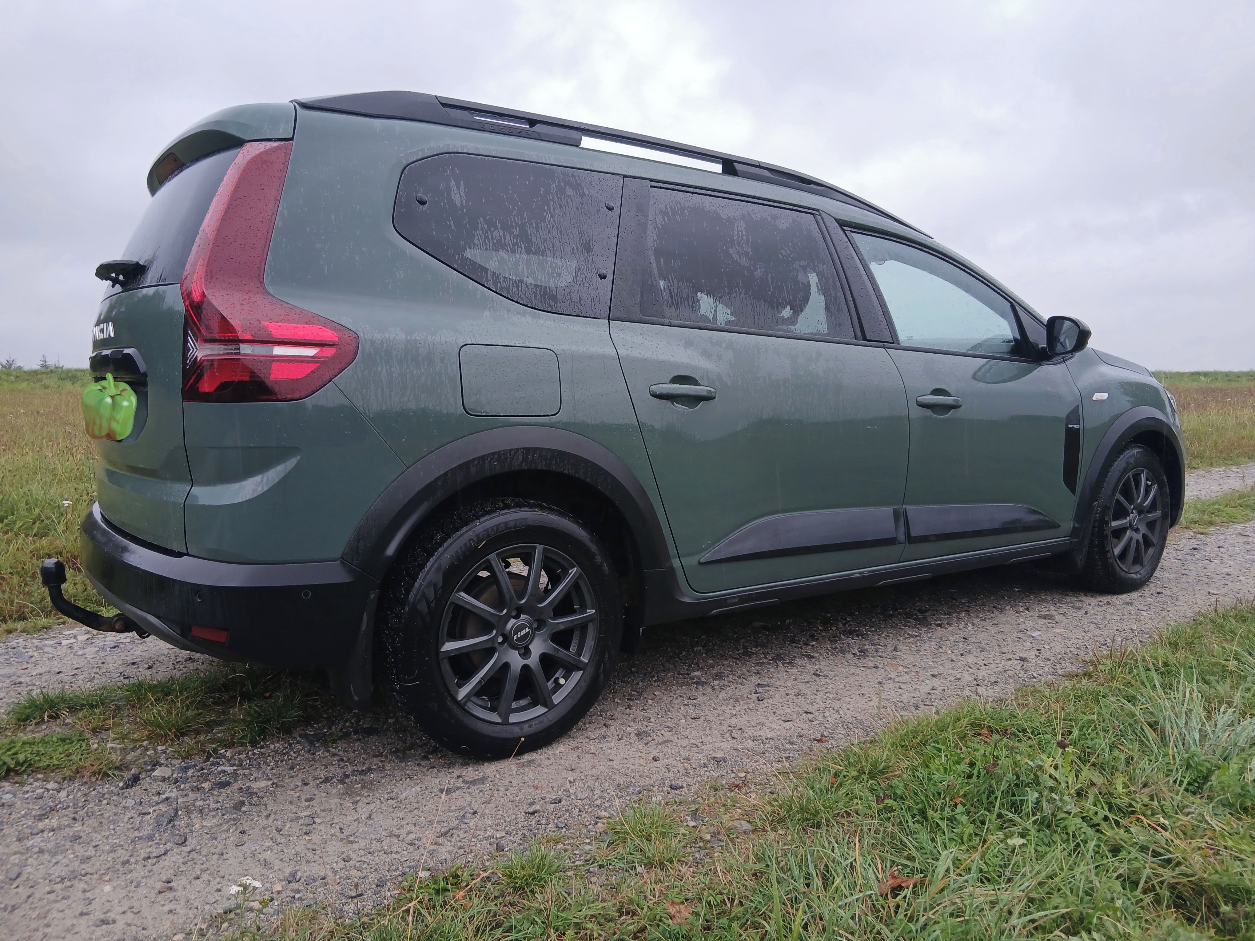Dacia Jogger, 1.0 TCI servisováno do 2029 - fotka 2