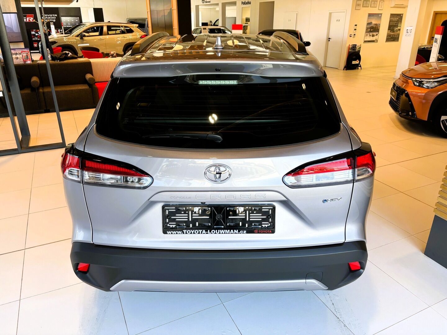 Toyota Corolla Cross, 1,8  Comfort - fotka 6
