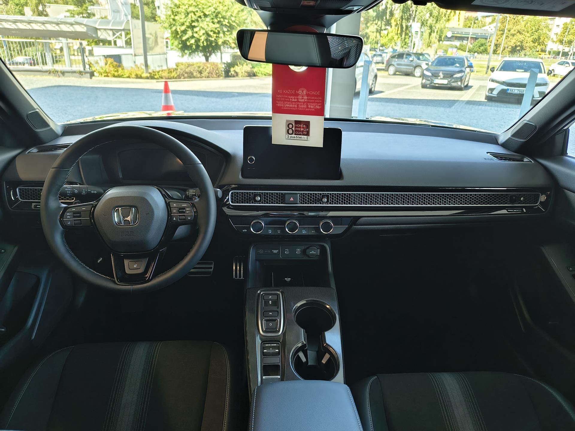 Honda Civic, e:HEV 2.0 i-MMD Sport 2026 - fotka 6