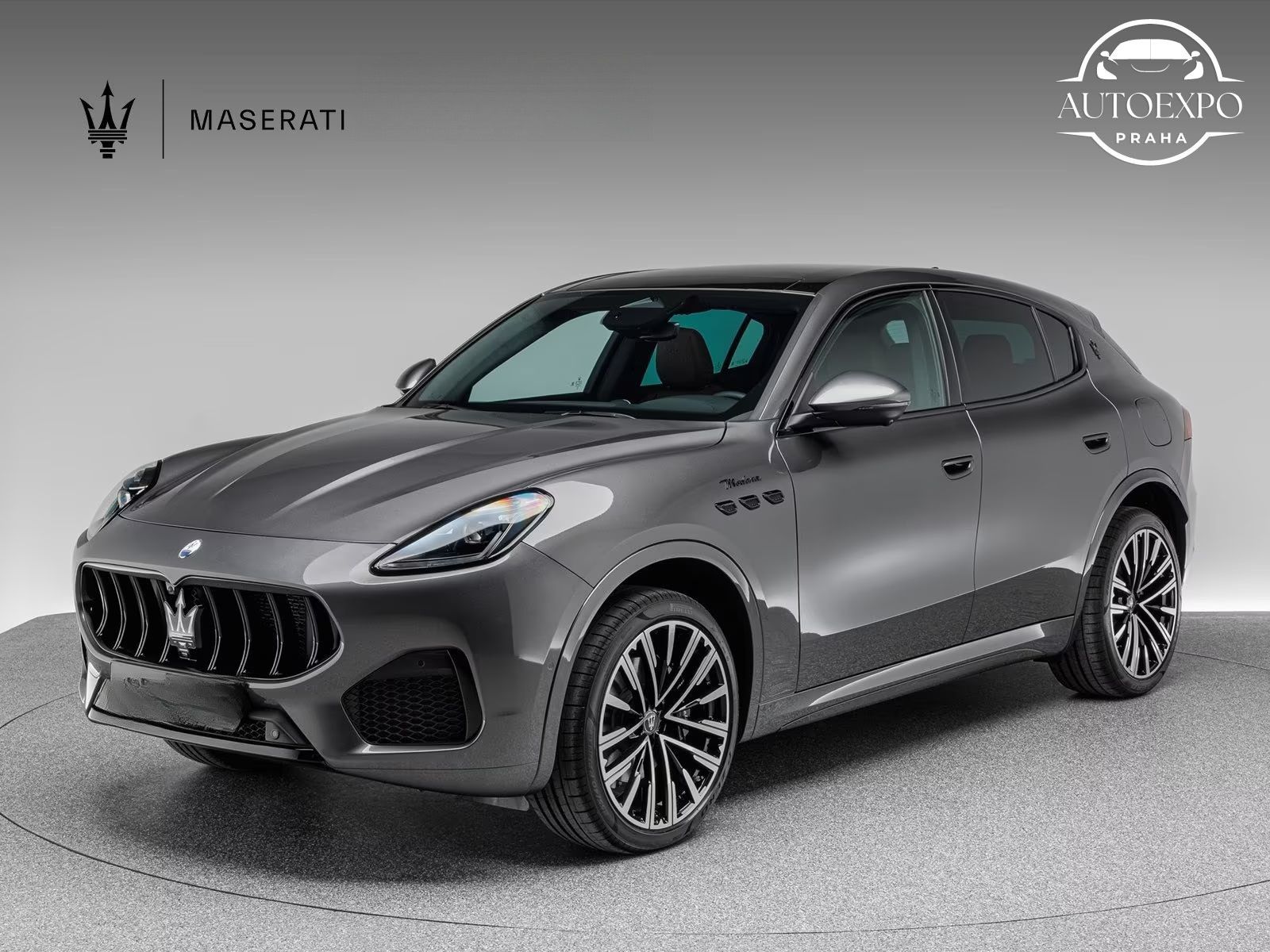 Maserati Grecale, Modena PANORAMA*KŮŽE