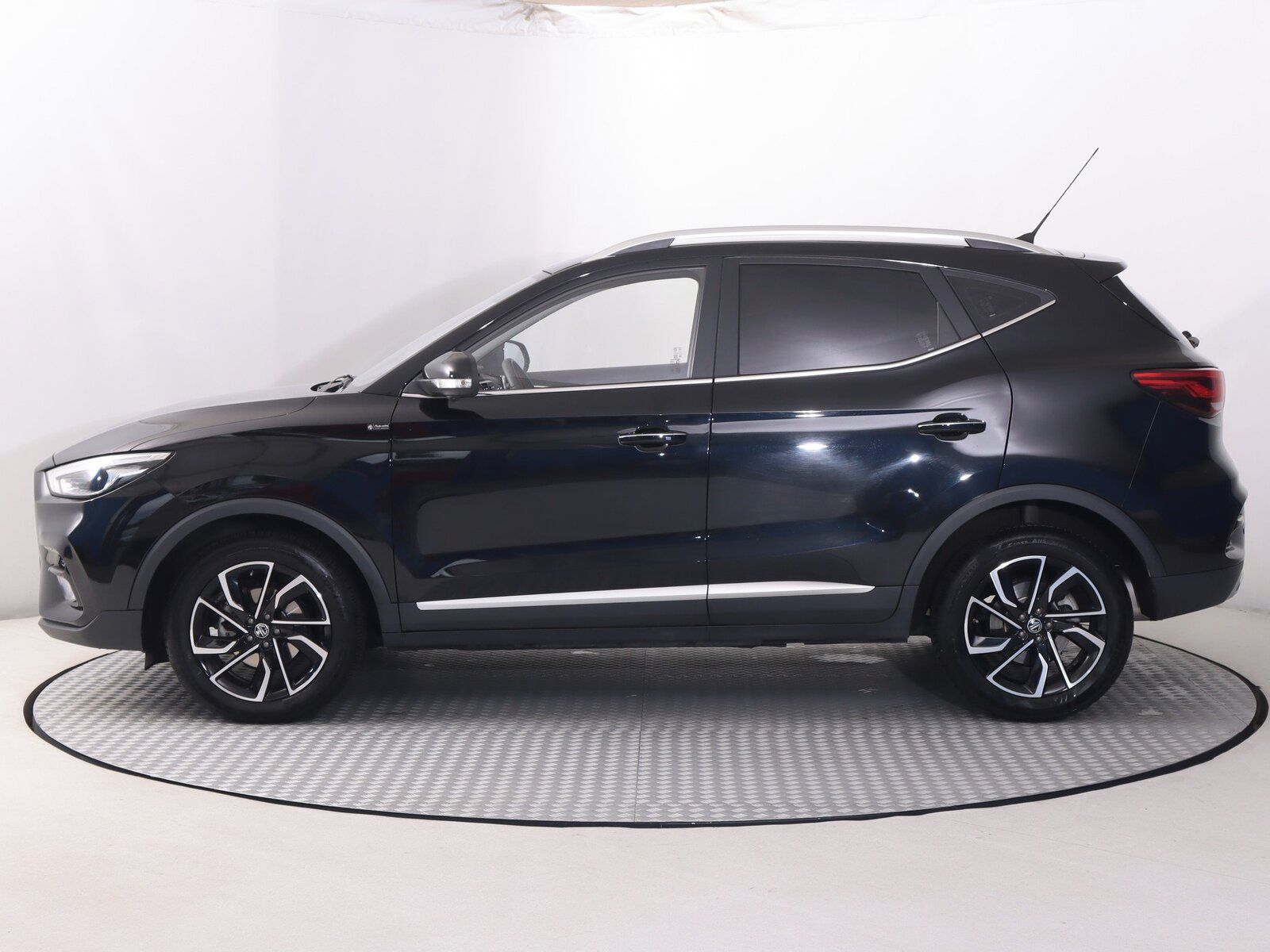 MG ZS, 1.0 Turbo, Exclusive, Automat - fotka 3