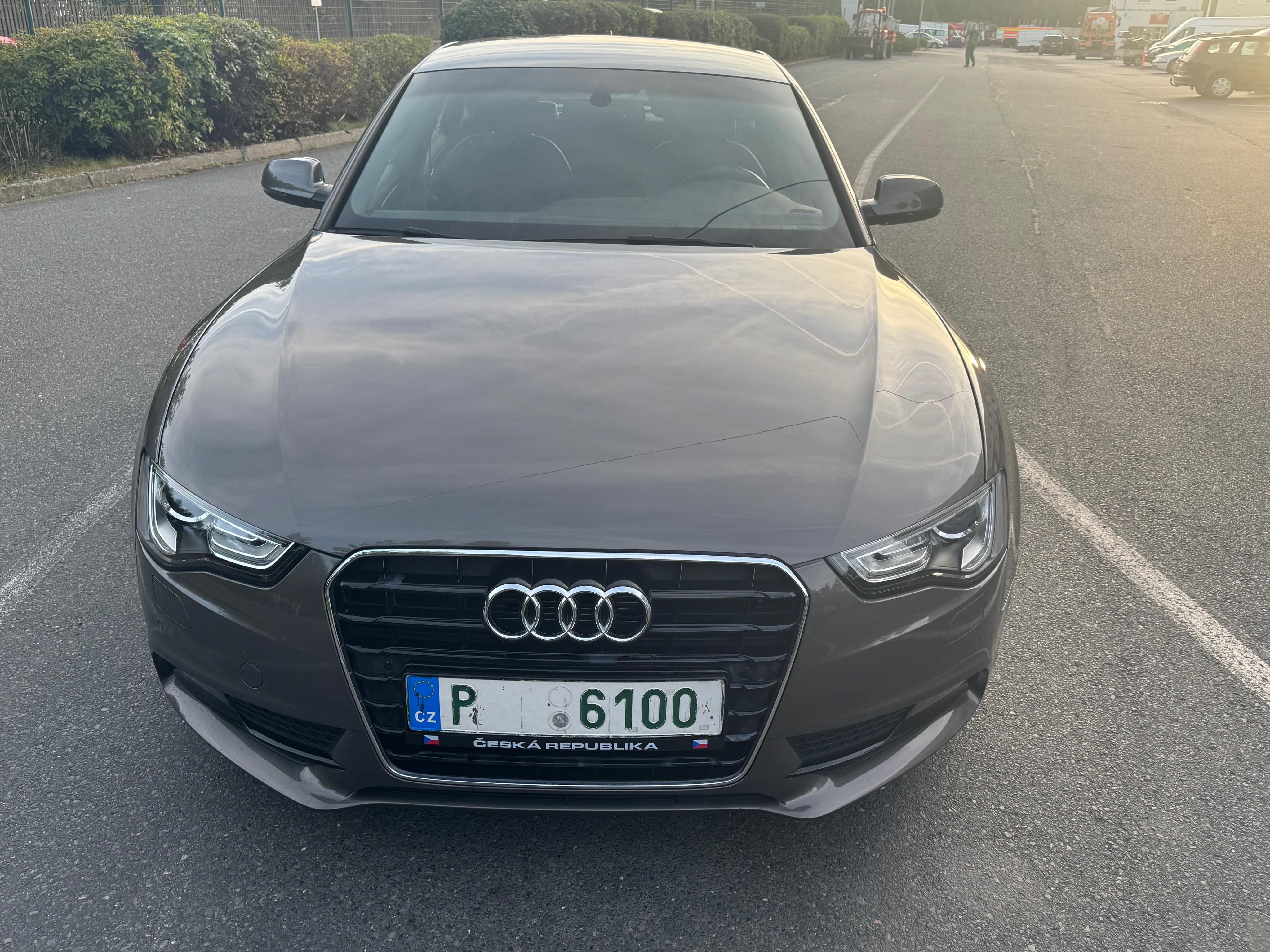 Audi A5, 2.0tdi  2x S-LINE TOP STAV - fotka 5