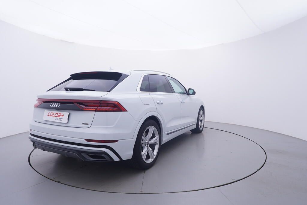 Audi Q8, 3.0 TDI 210 kW - fotka 5