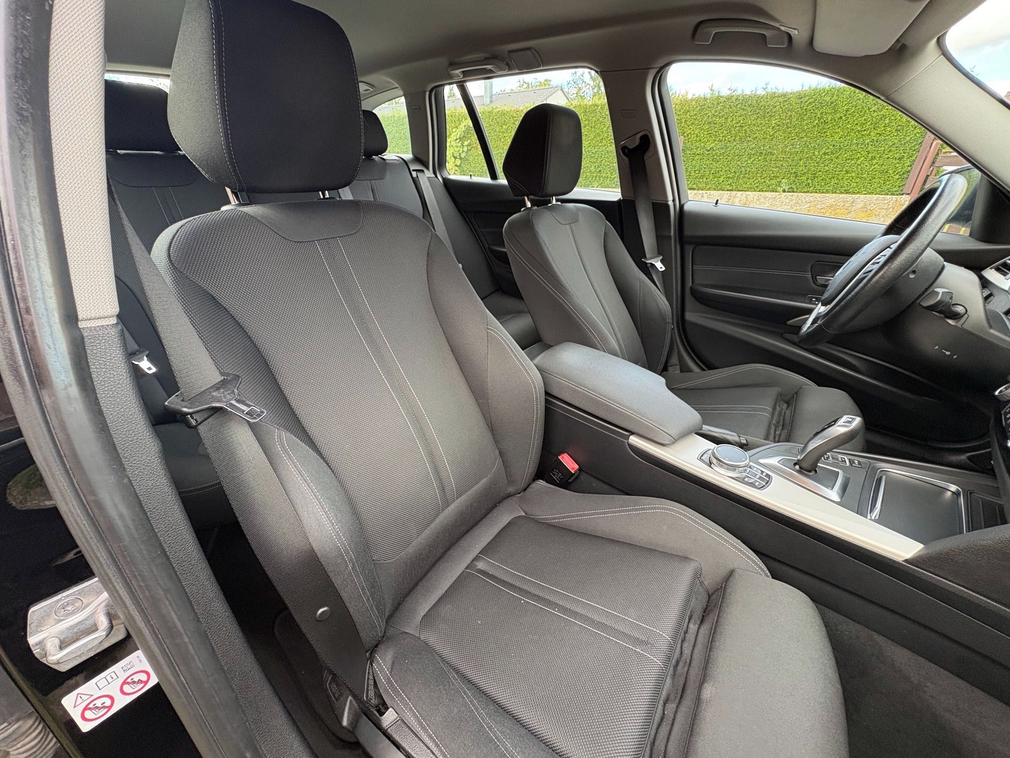 BMW Řada 3, Prodám BMW 320d 140kW F31 - fotka 6