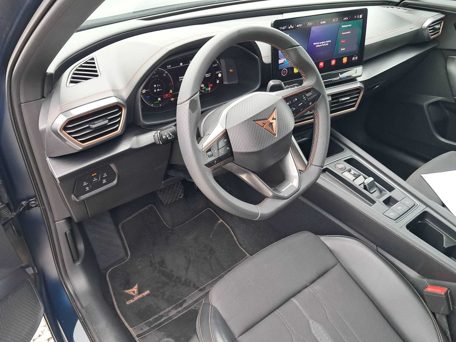 Cupra Formentor, 1.4 e-Hybrid, Automat, ČR - fotka 3