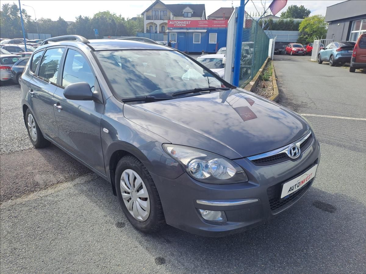 Hyundai i30, 1,6 CRD - fotka 2