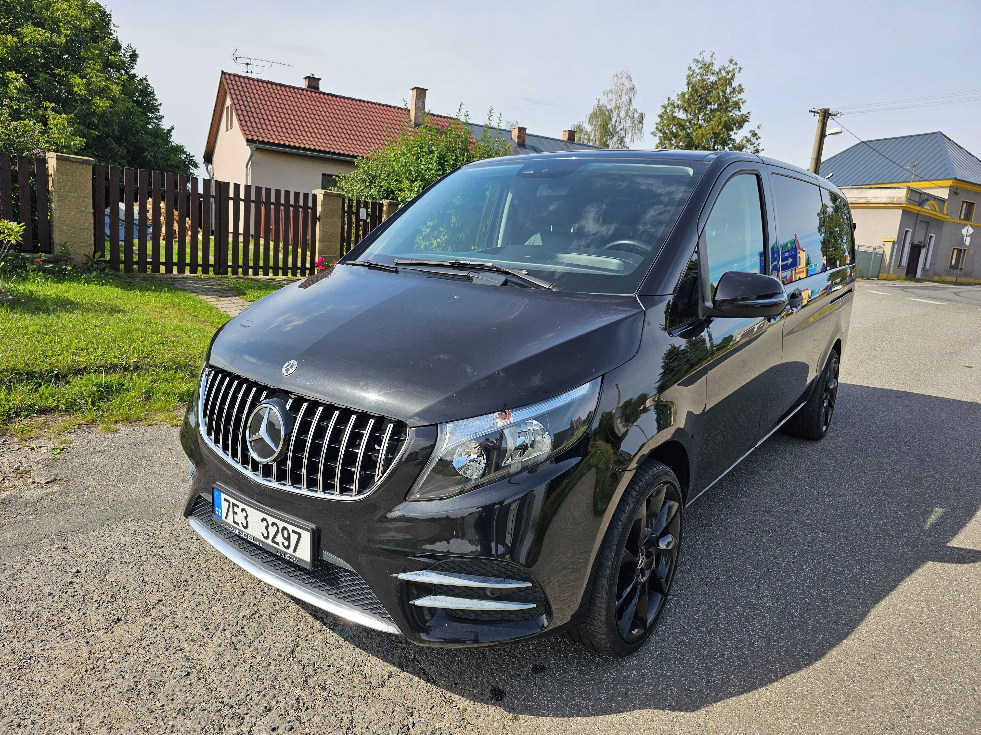 Mercedes-Benz Vito, 2.0 155kW benzín, Long, Metris