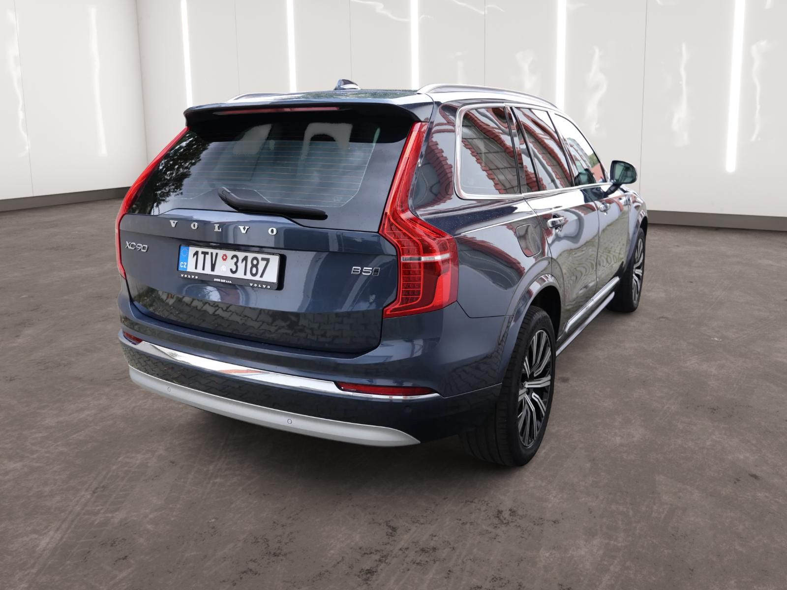 Volvo XC90, Inscription, B5 AWD - fotka 4