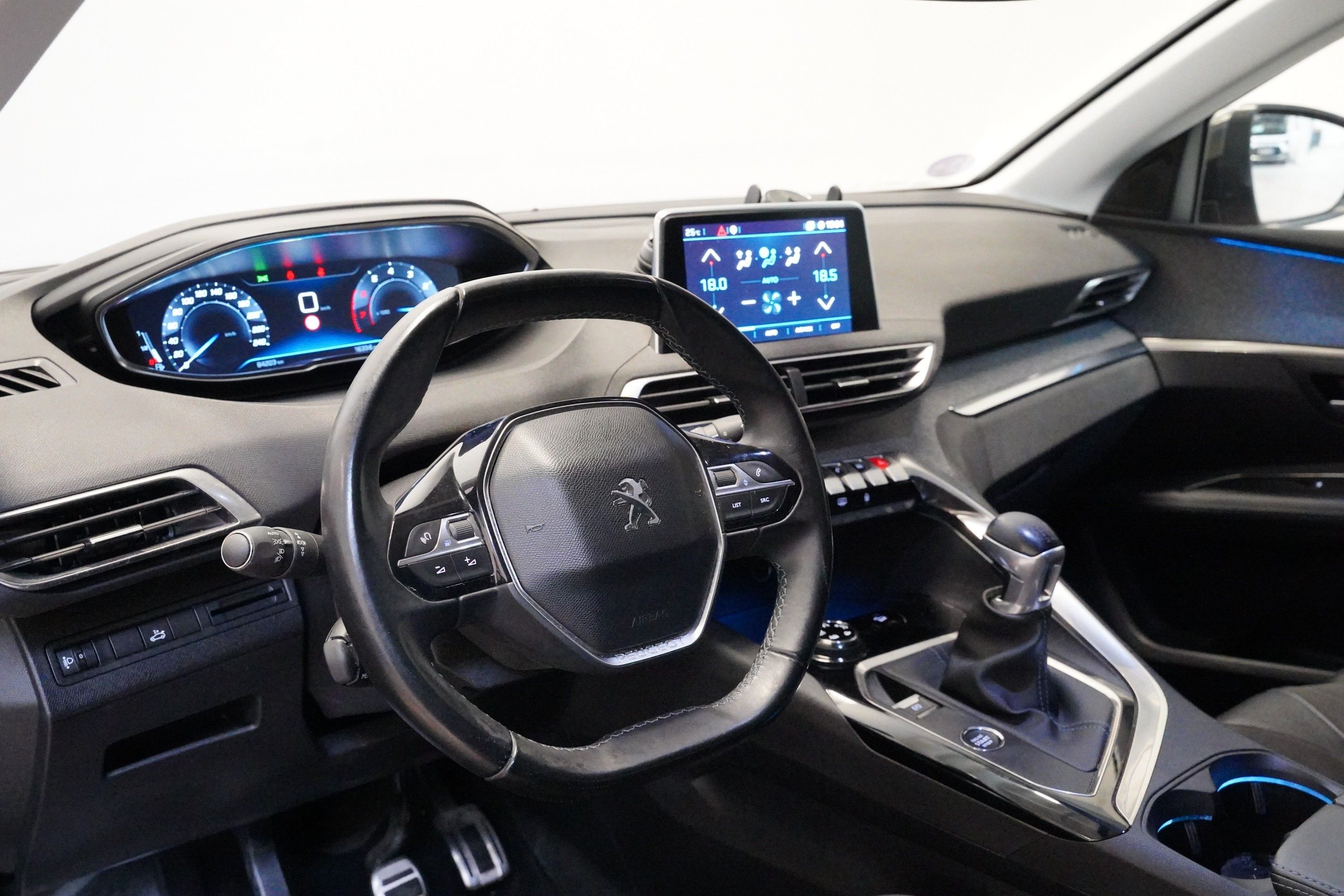 Peugeot 3008, 1.2 PureTech 96 kW Crossway - fotka 5