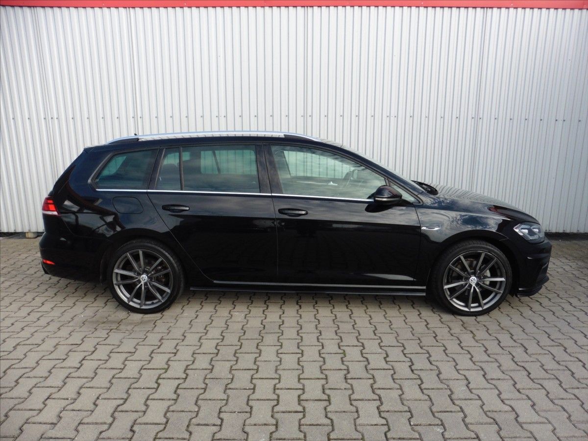 Volkswagen Golf, Variant 1.4 TSi R-line,  Navi, - fotka 4