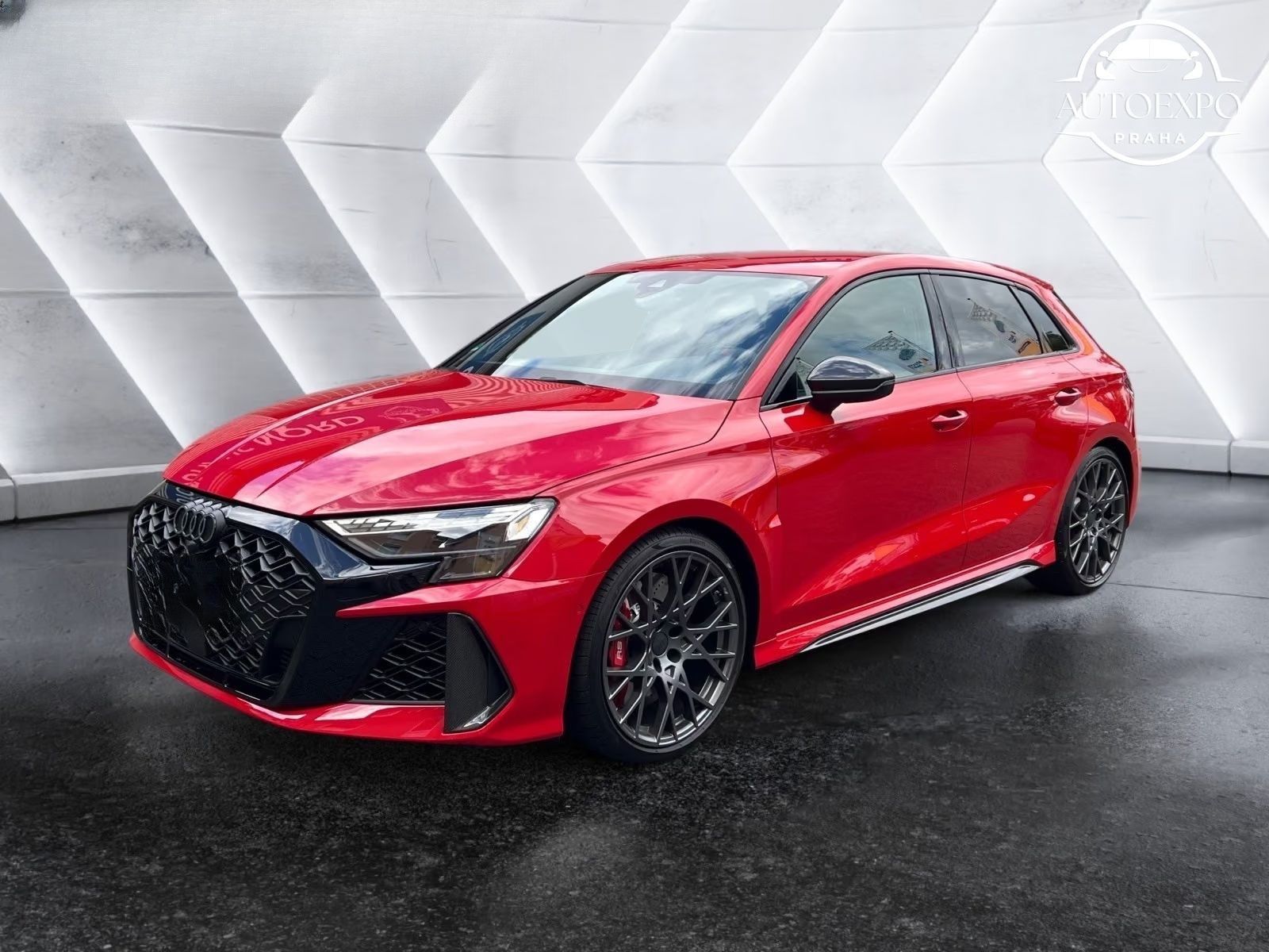 Audi RS3, Sportback MATRIX*CARBON* - fotka 5
