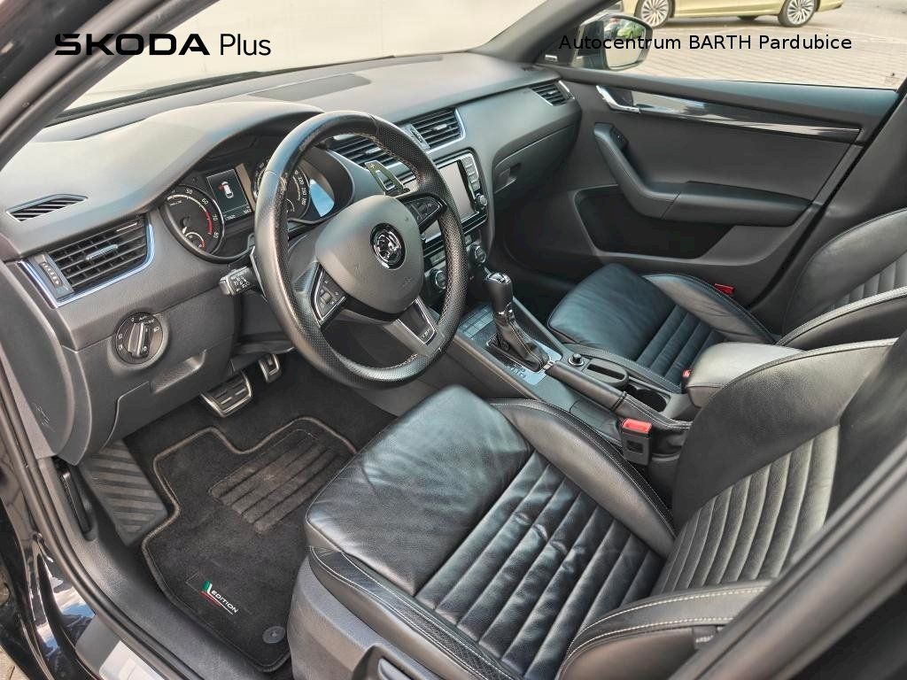 Škoda Octavia, Combi RS / 2,0 TSI / 162 kW / - fotka 5