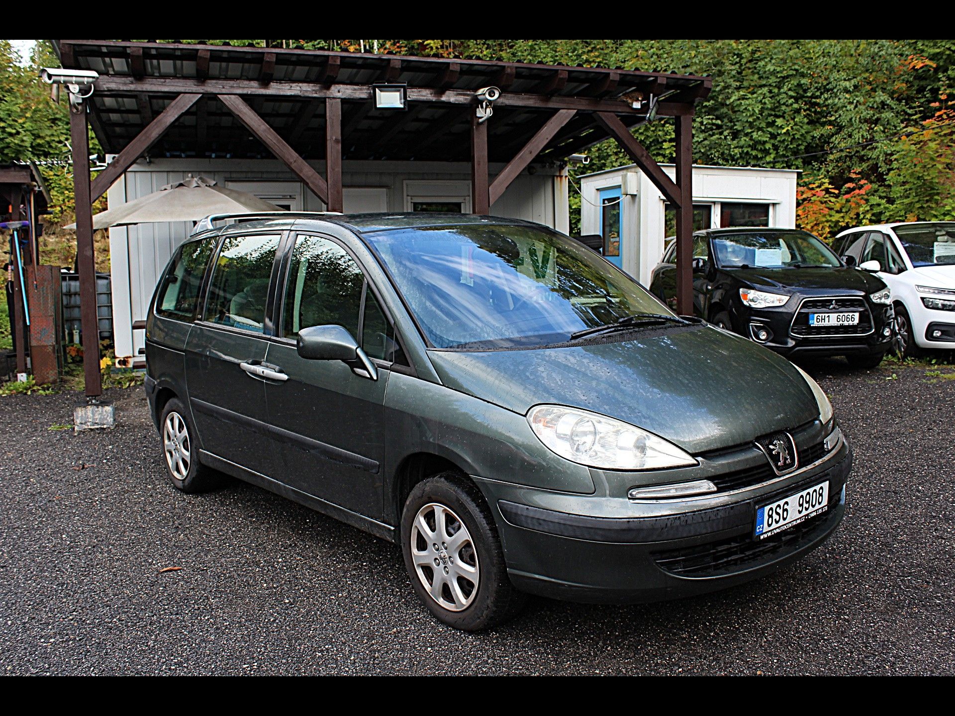 Peugeot 807, 2.0 HDi 7. míst - fotka 4
