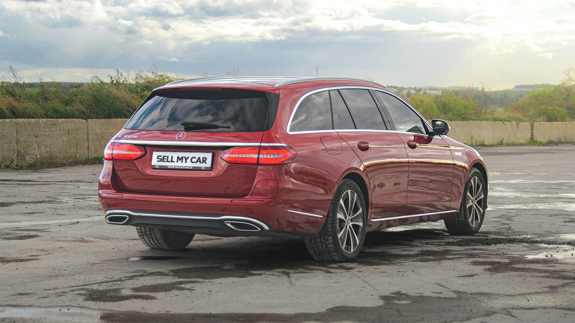 Mercedes-Benz Třídy E, 300DE Hybrid 2,0/143kW DPH TZ - fotka 5