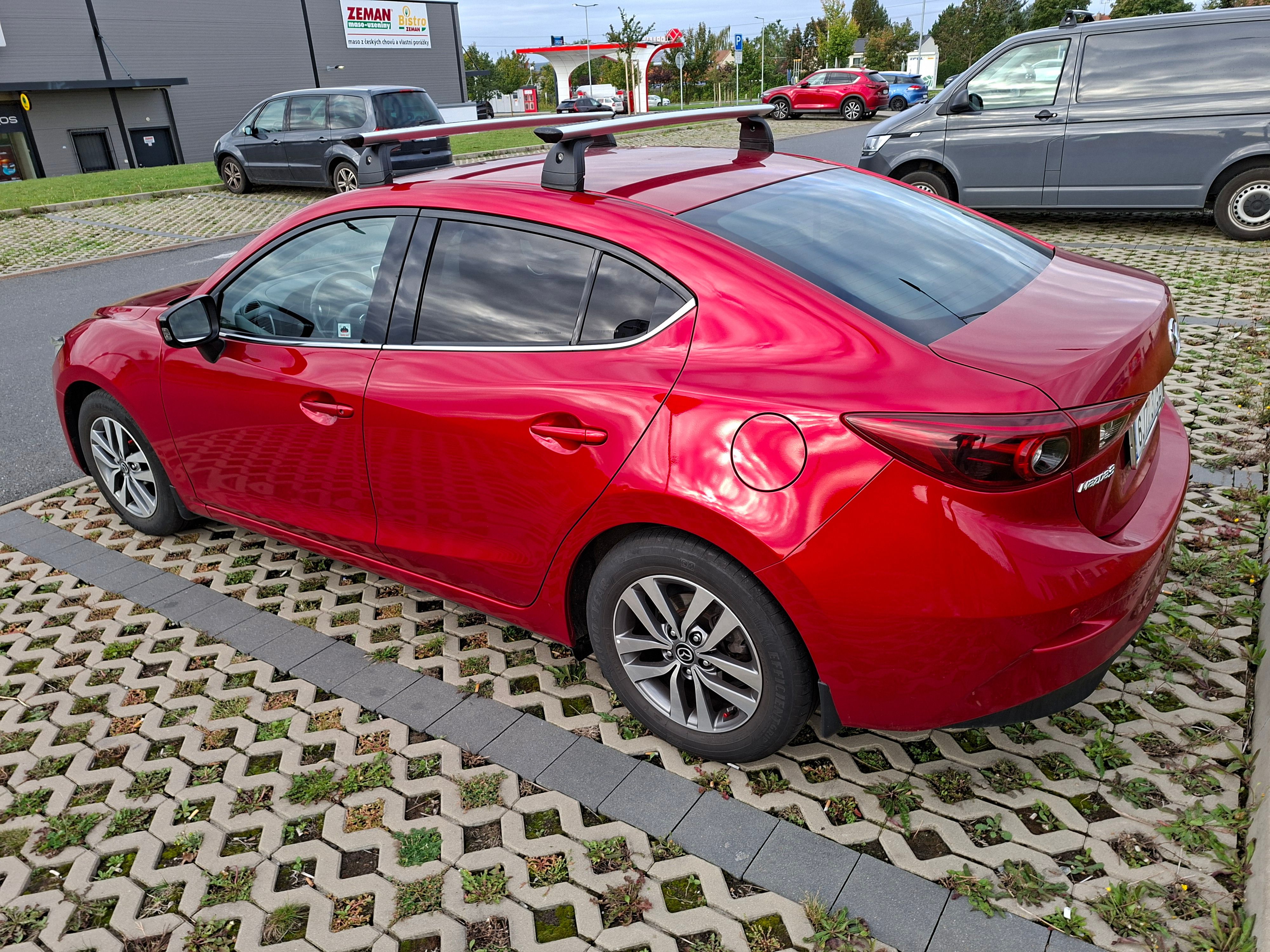 Mazda 3, Mazda 3 1.5 BM (2014) *CarPlay - fotka 4