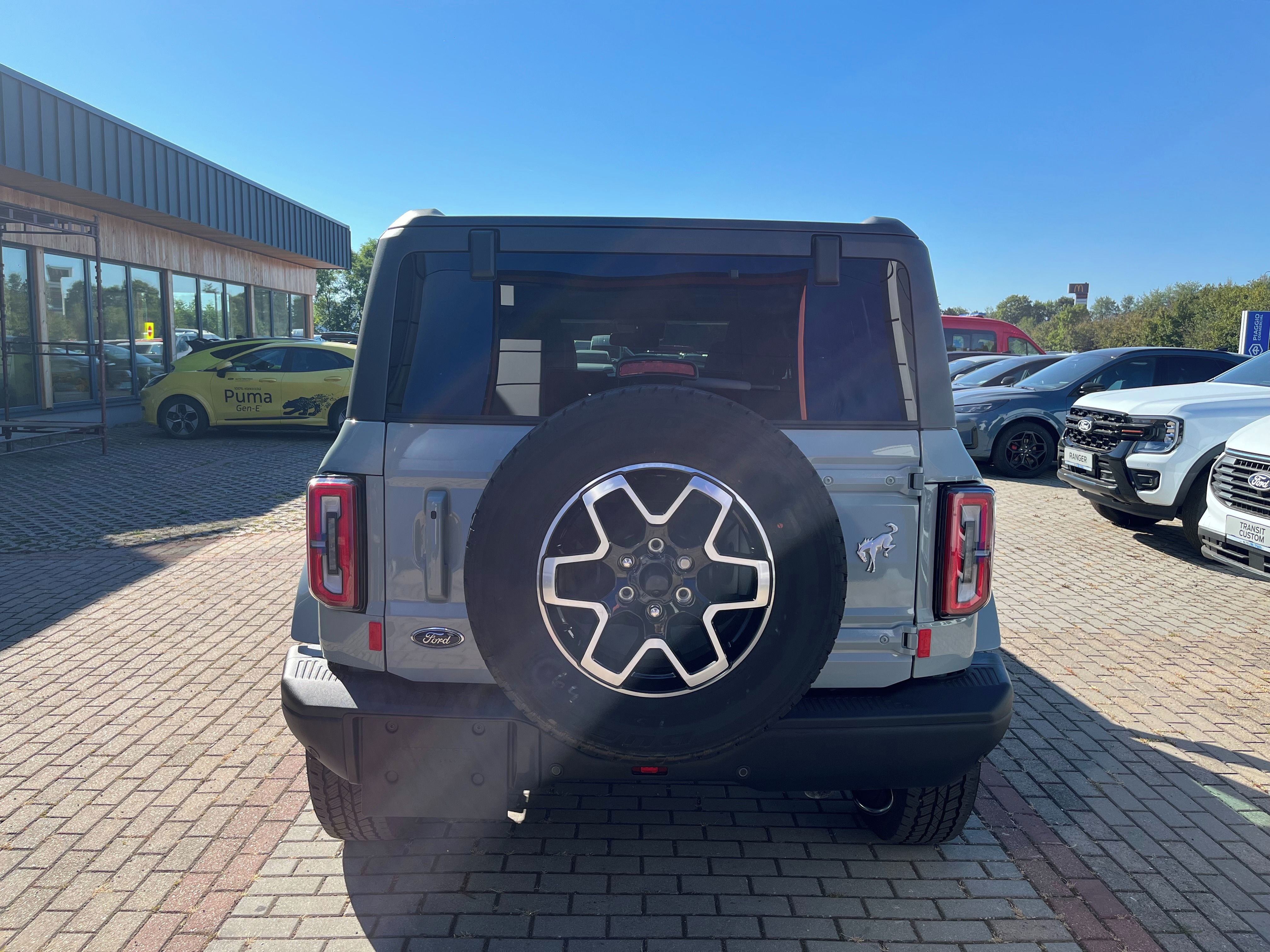 Ford Bronco, 2.7 EcoBoost 246kW Outer Banks - fotka 4