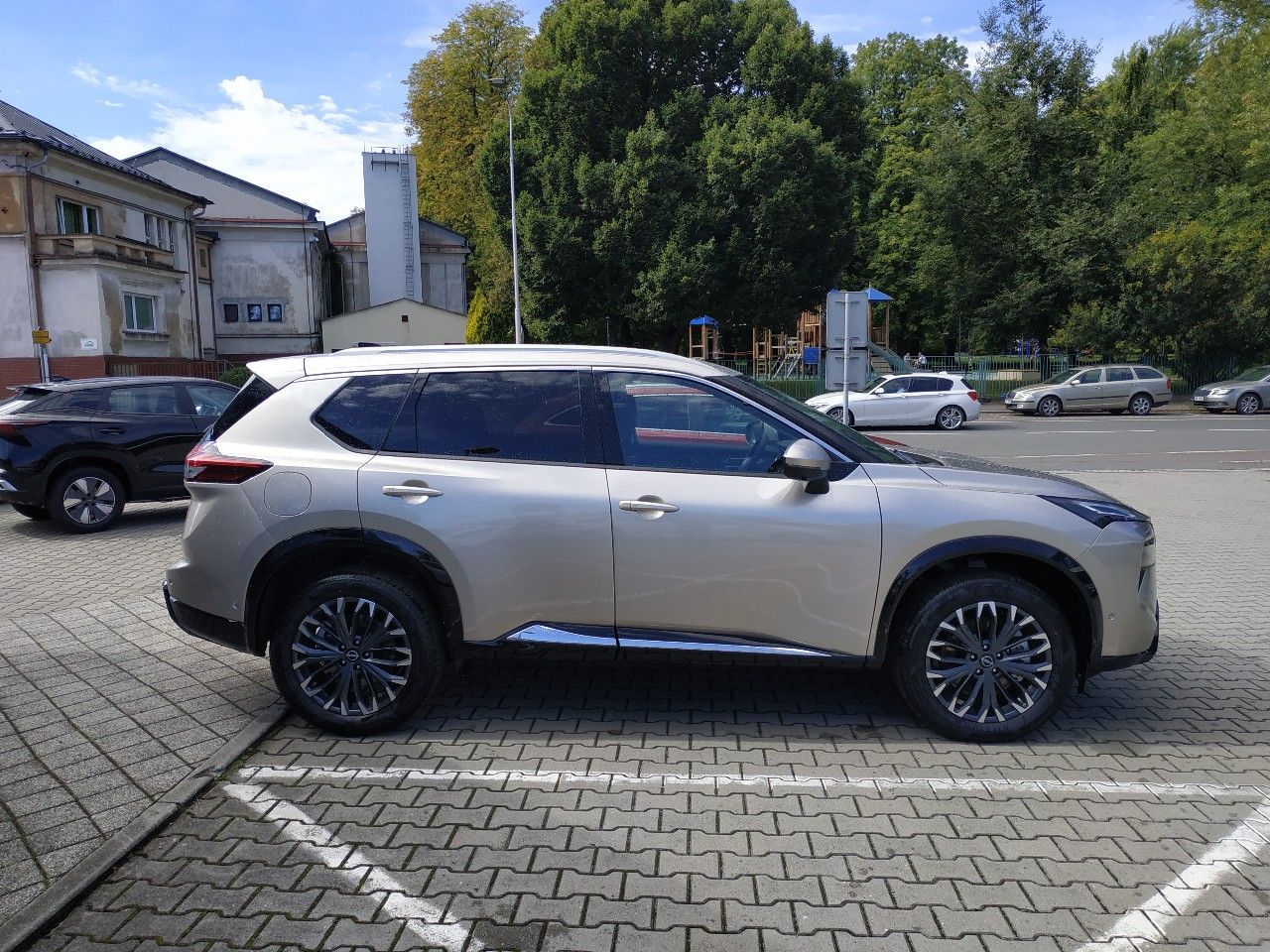 Nissan X-Trail, E-POWER e-4ORCE TEKNA SKLADEM - fotka 4