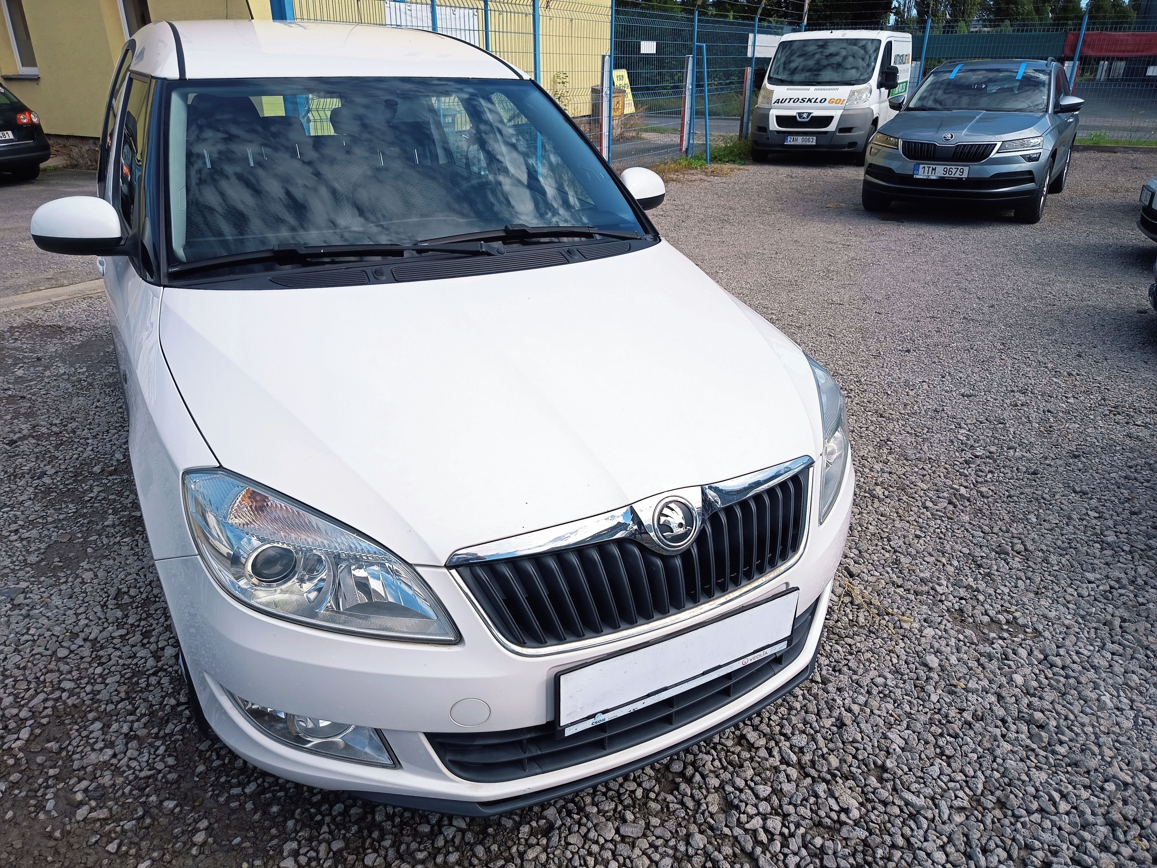 Škoda Roomster, 1,4i16V Ambition Plus 85TKM ČR - fotka 5