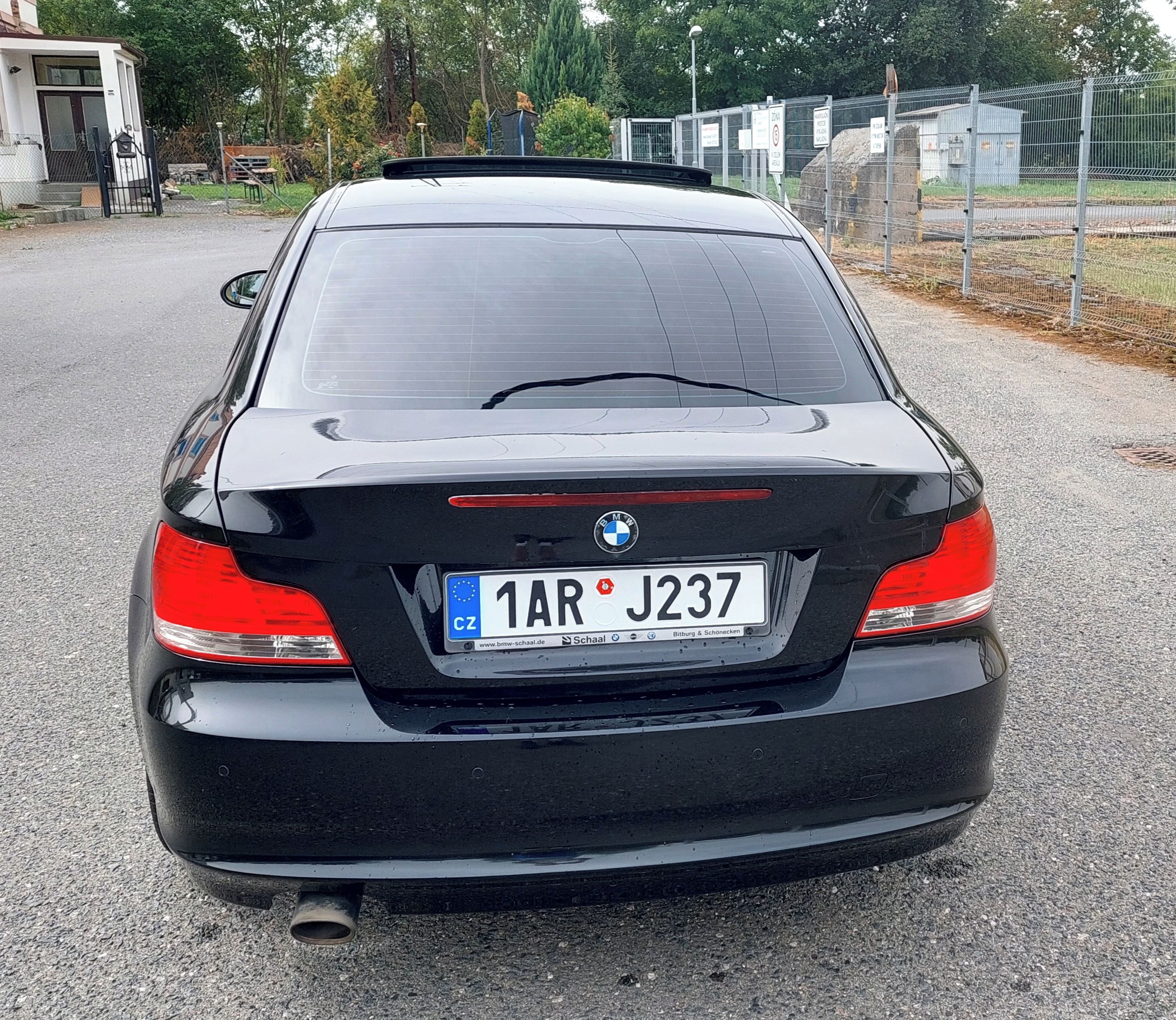 BMW Řada 1, 2,0d - fotka 5
