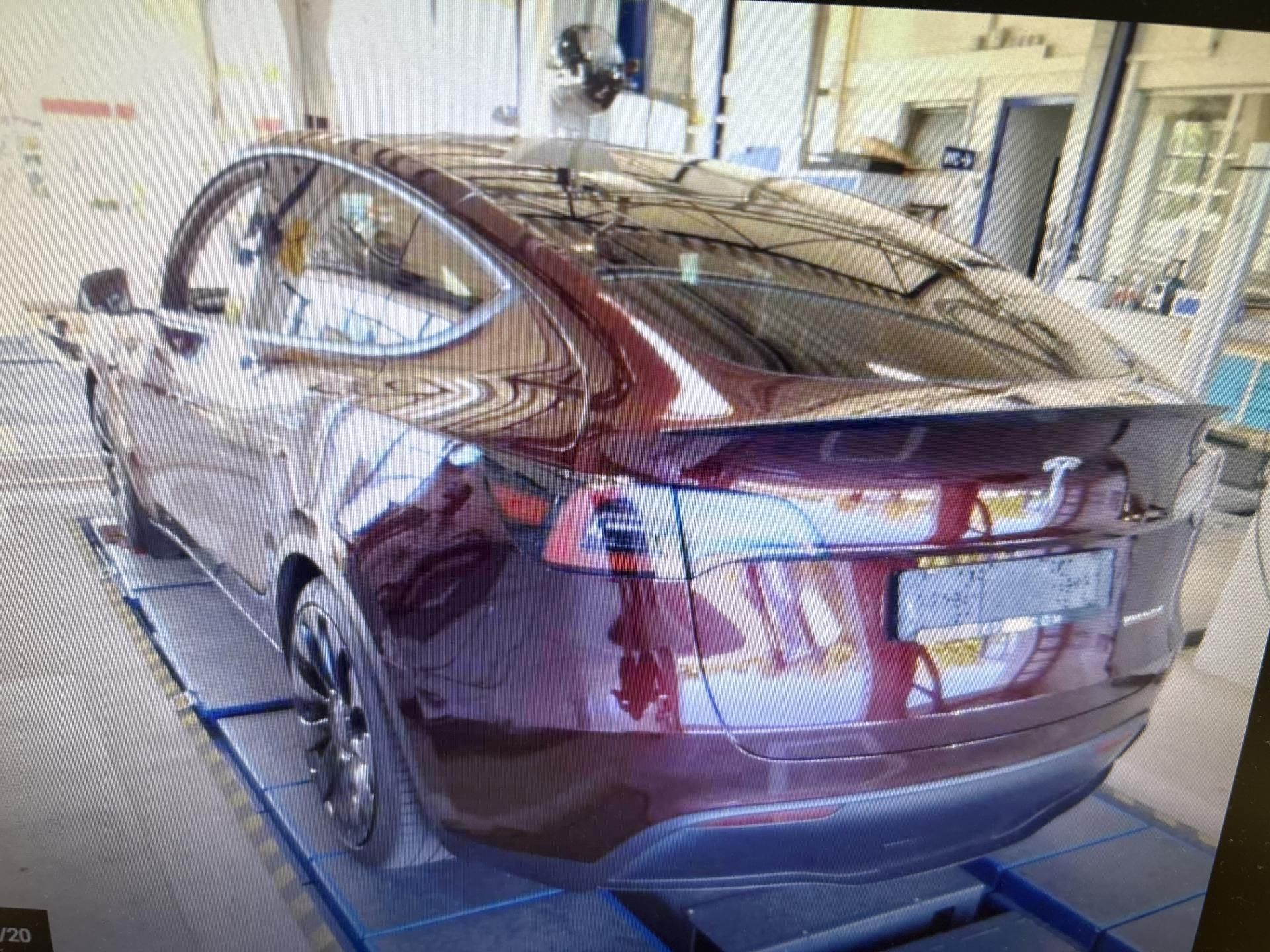 Tesla Model Y, PERFORMANCE 393kw TZ 91,2% - fotka 2