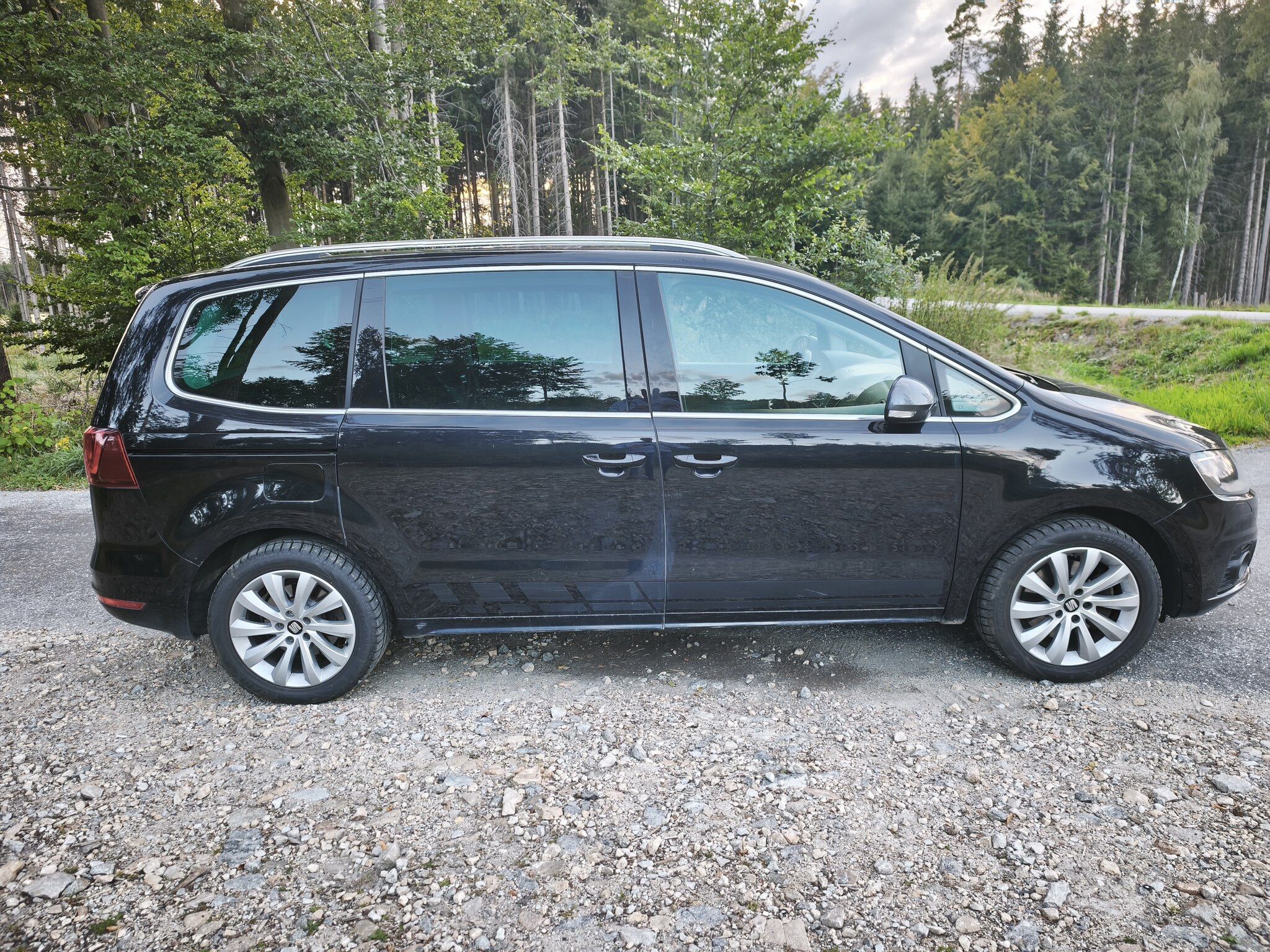 Seat Alhambra, SEAT Alhambra 2.0 TDI 110 kW - fotka 6